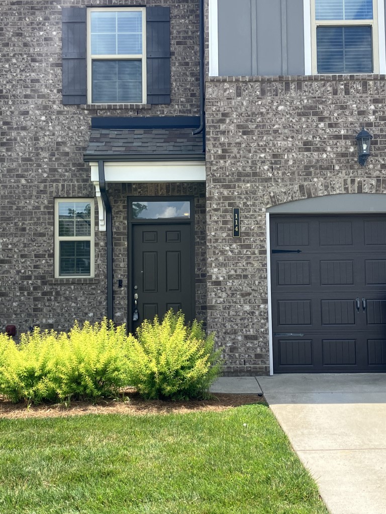 114 Bluestem Ct Property Photo 1