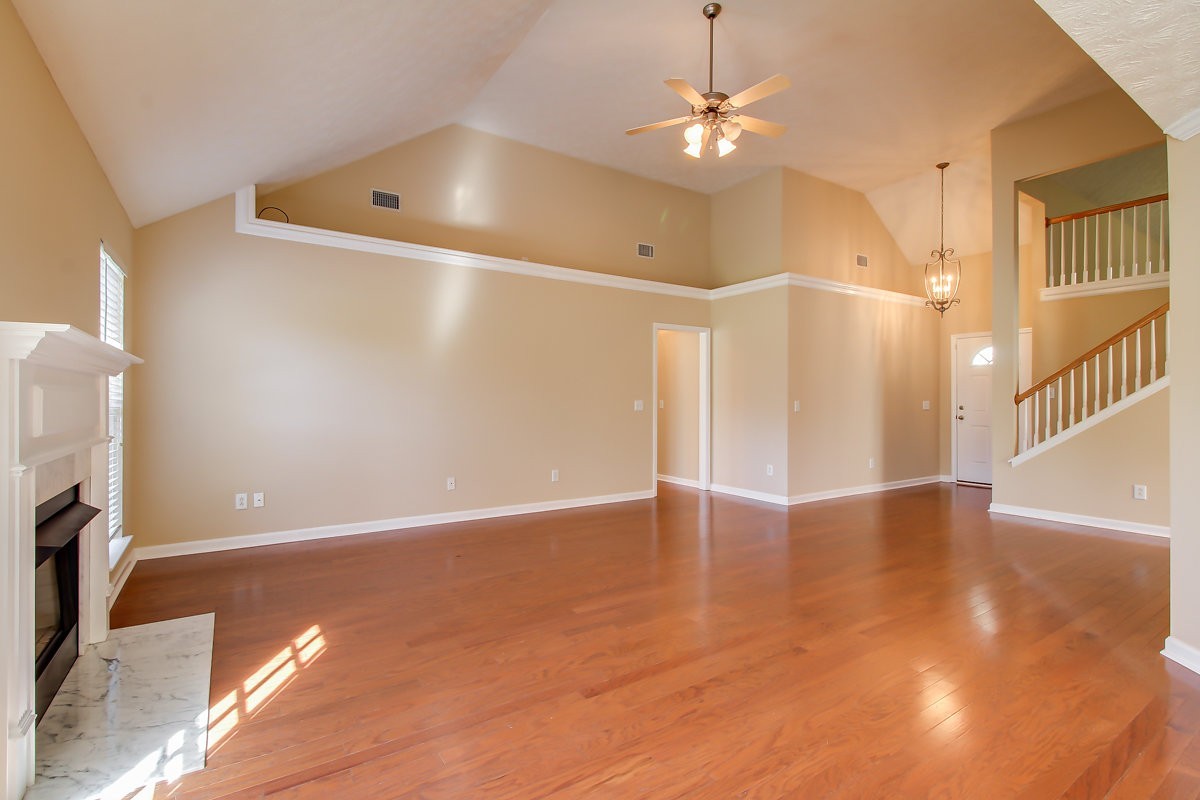 1031 Margaret Drive Property Photo 7