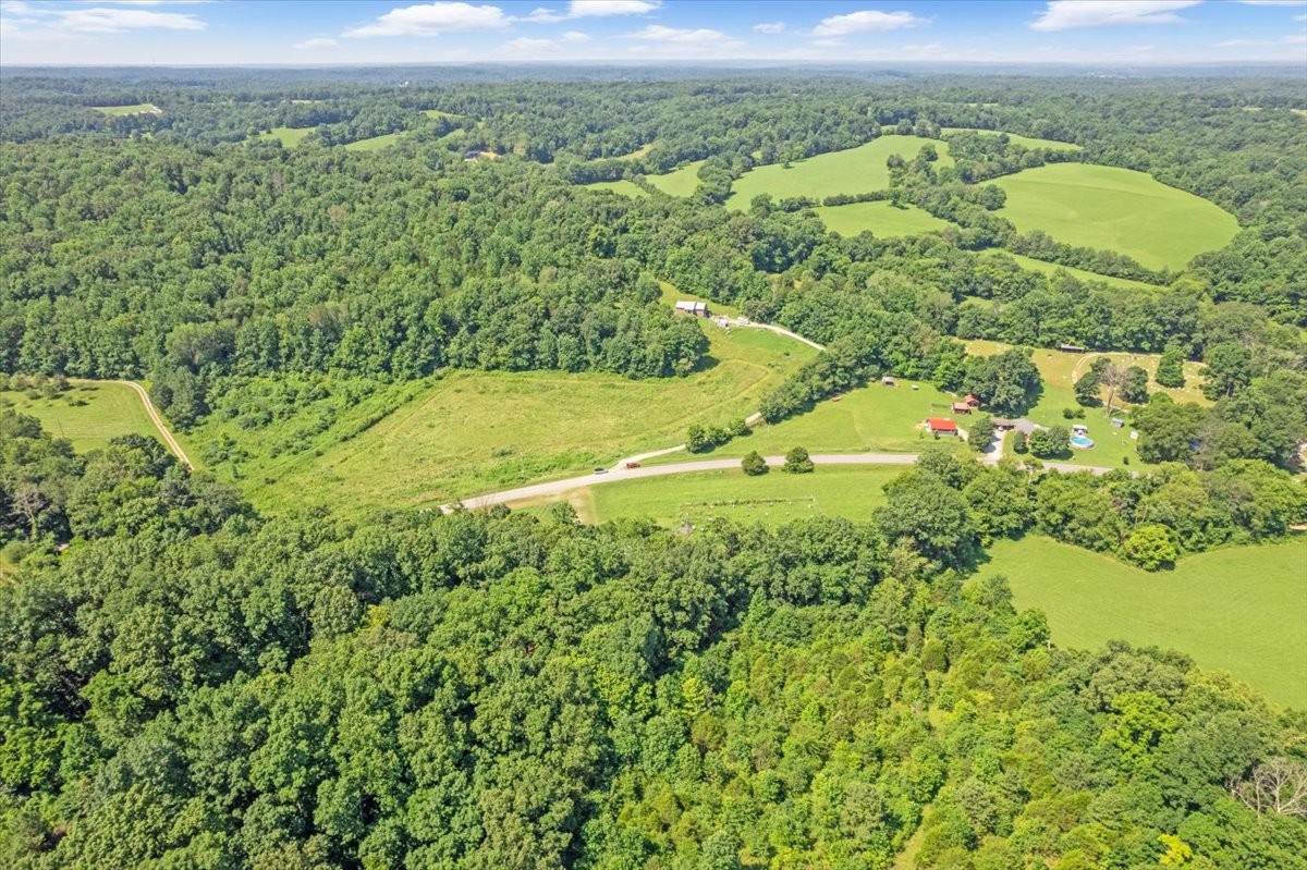 2258 Hollis Crossing Rd Property Photo 3