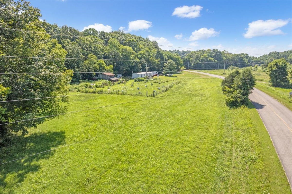 2258 Hollis Crossing Rd Property Photo 4