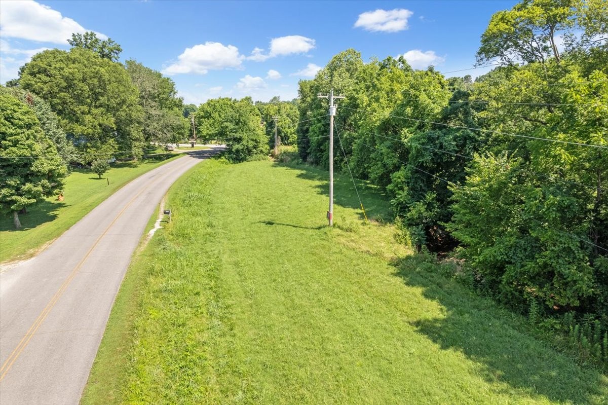 2258 Hollis Crossing Rd Property Photo 5