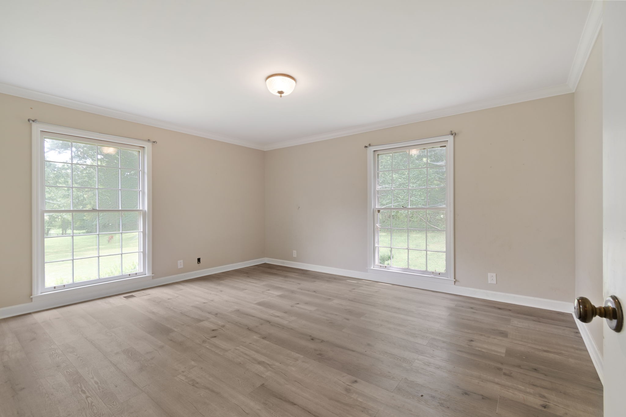 1740 Hudson Rd Property Photo 37
