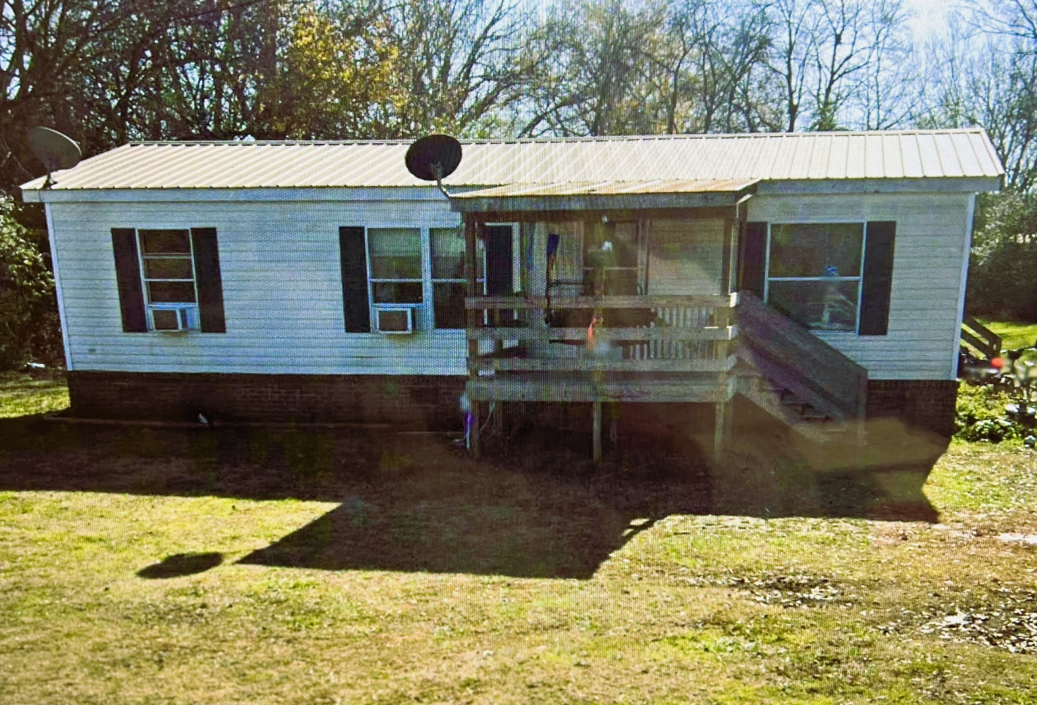 225 Sims Ln Property Photo 1