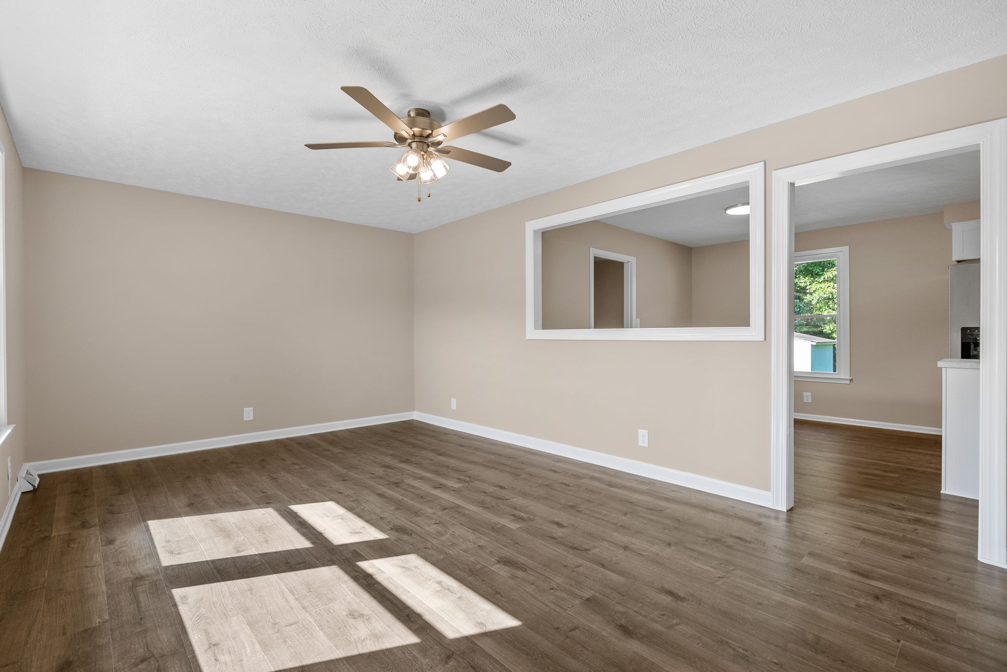 504 Overton Dr Property Photo 8
