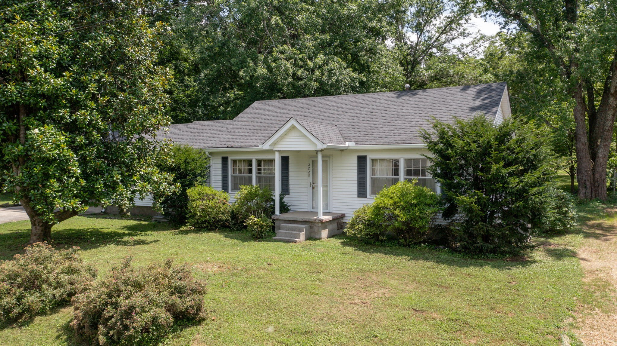 222 Hatchett Hollow Rd Property Photo 1