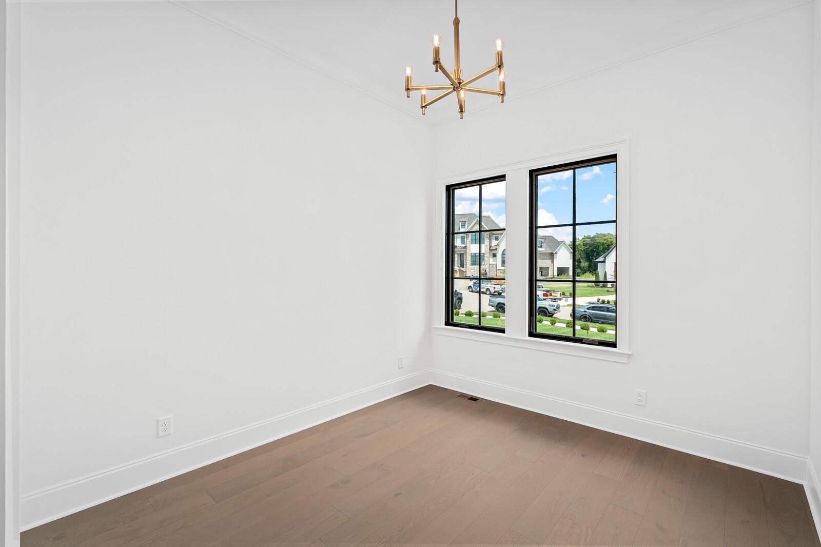 8103 Turning Point Drive Property Photo 44