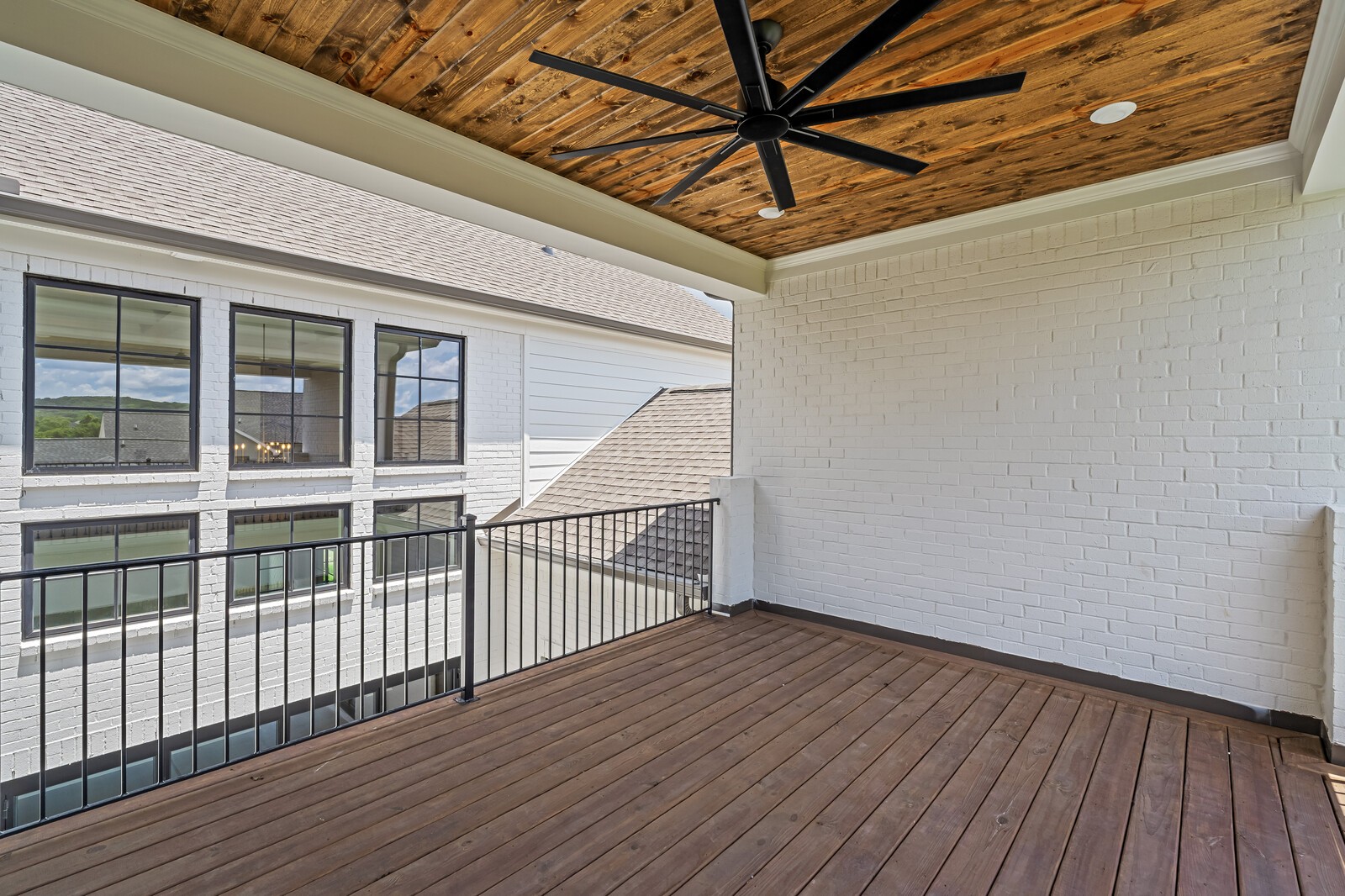 8103 Turning Point Drive Property Photo 55