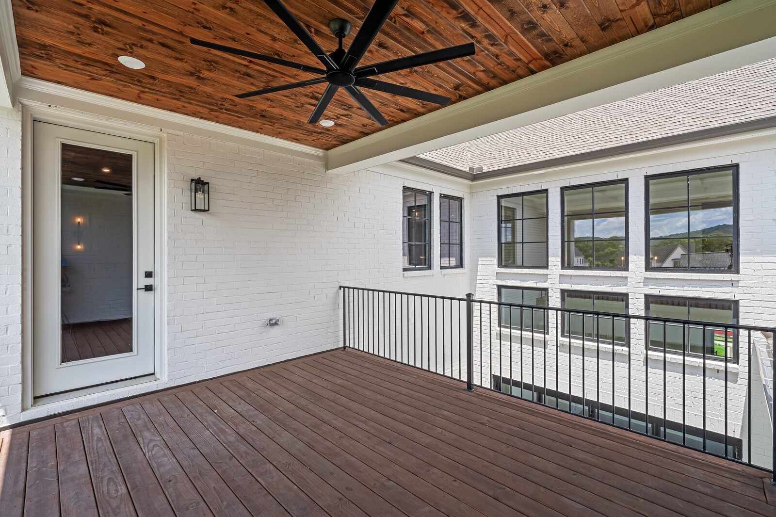 8103 Turning Point Drive Property Photo 56