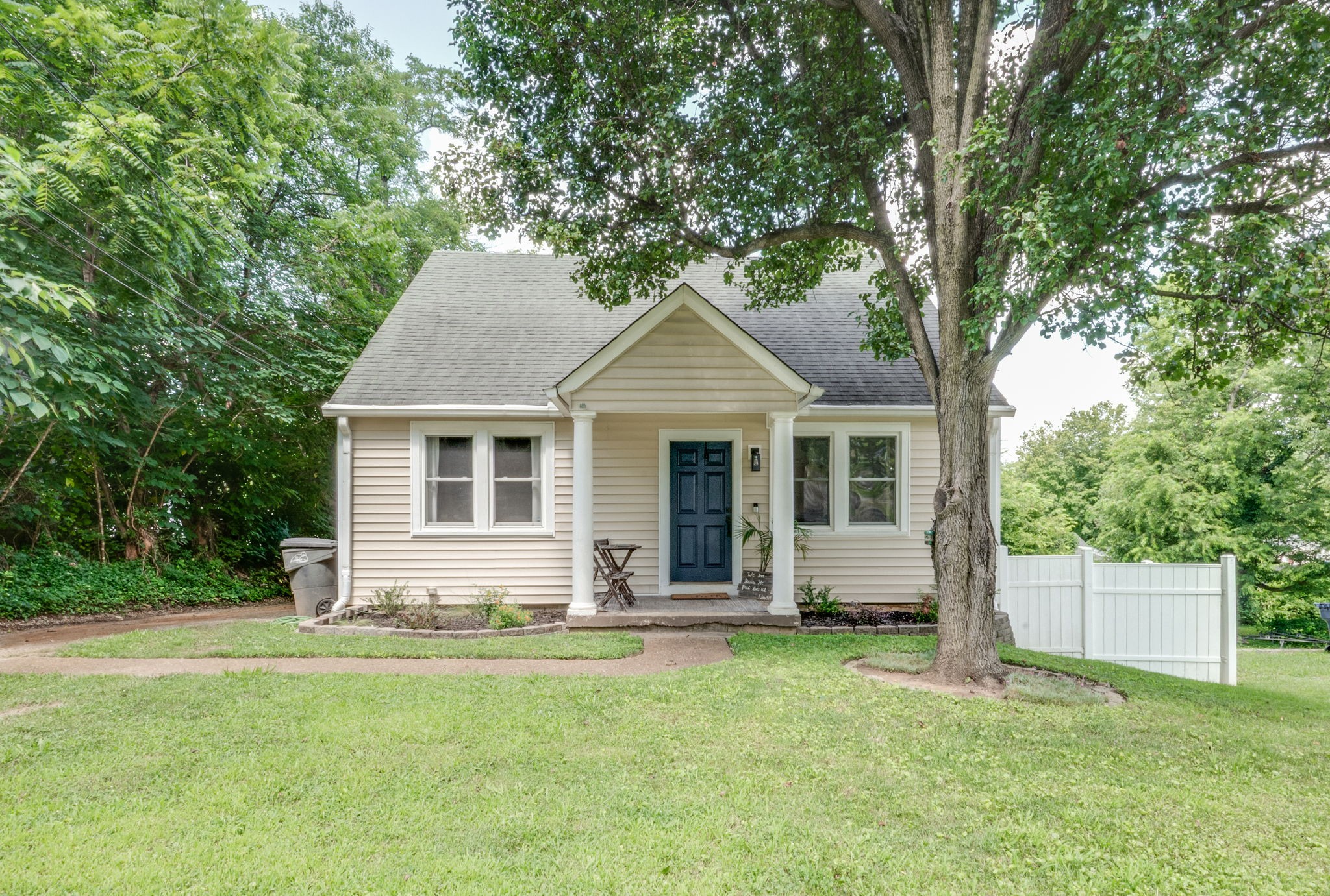 1812 Morningside Ave Property Photo 1