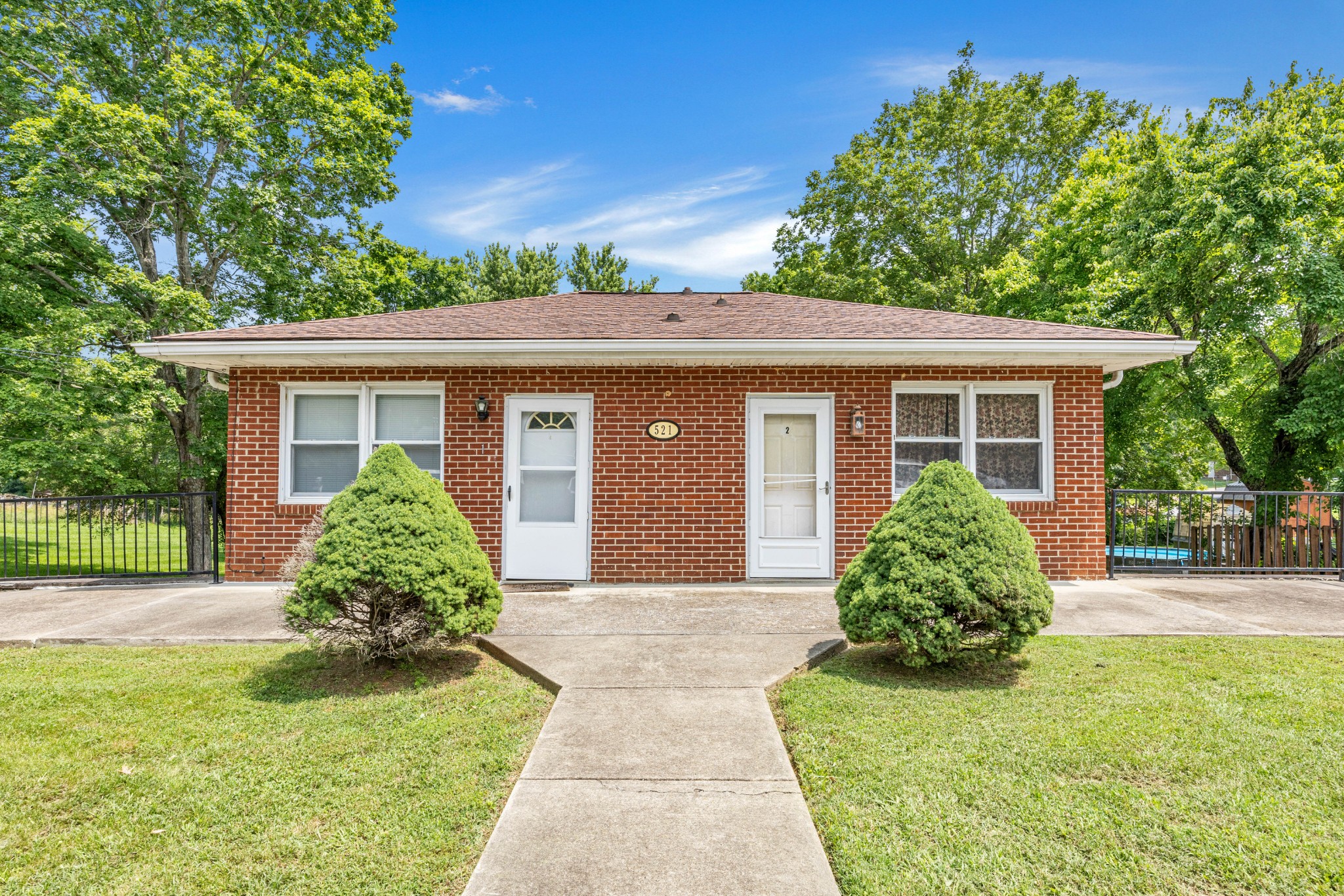 521 Hawkins Rd Property Photo 1