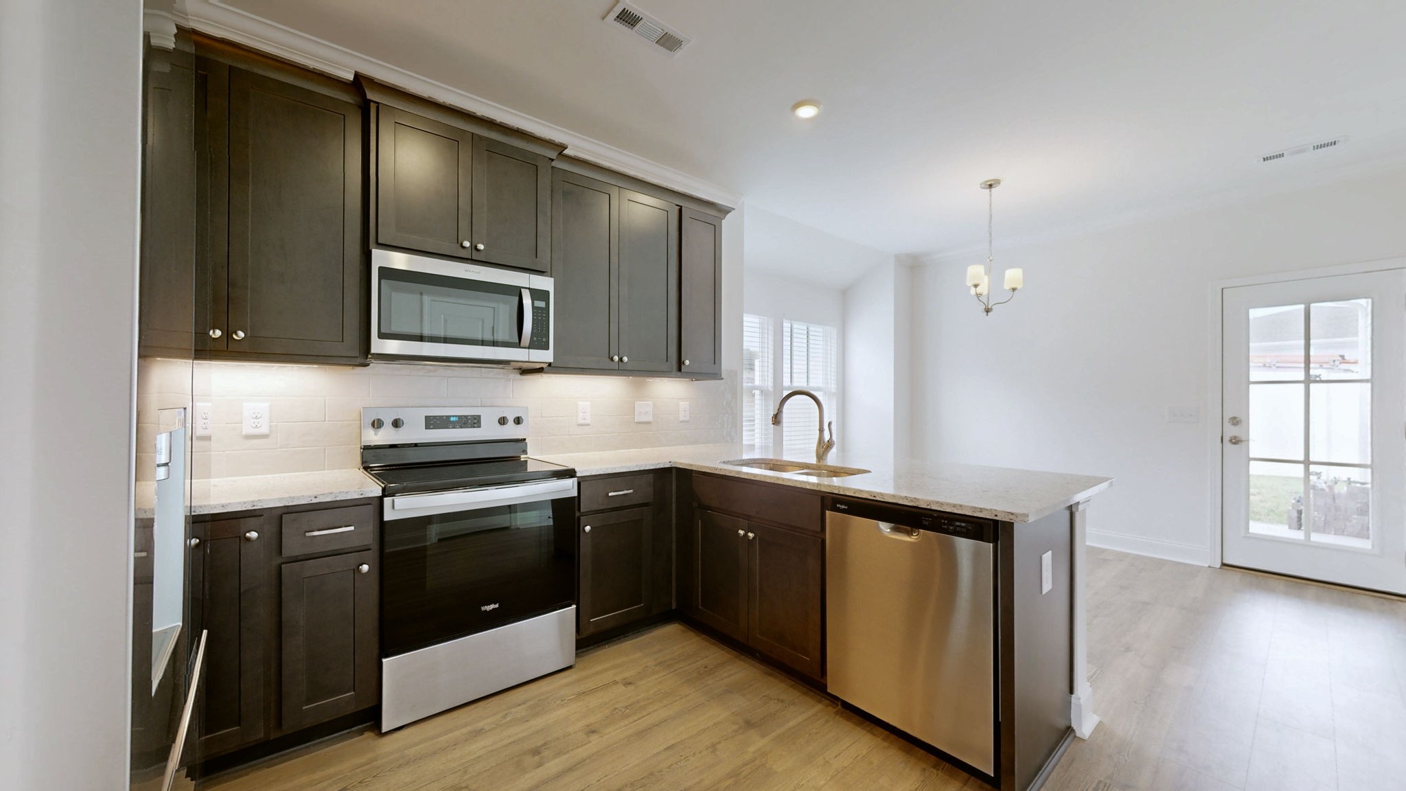 400 Penfold Alley Property Photo 9