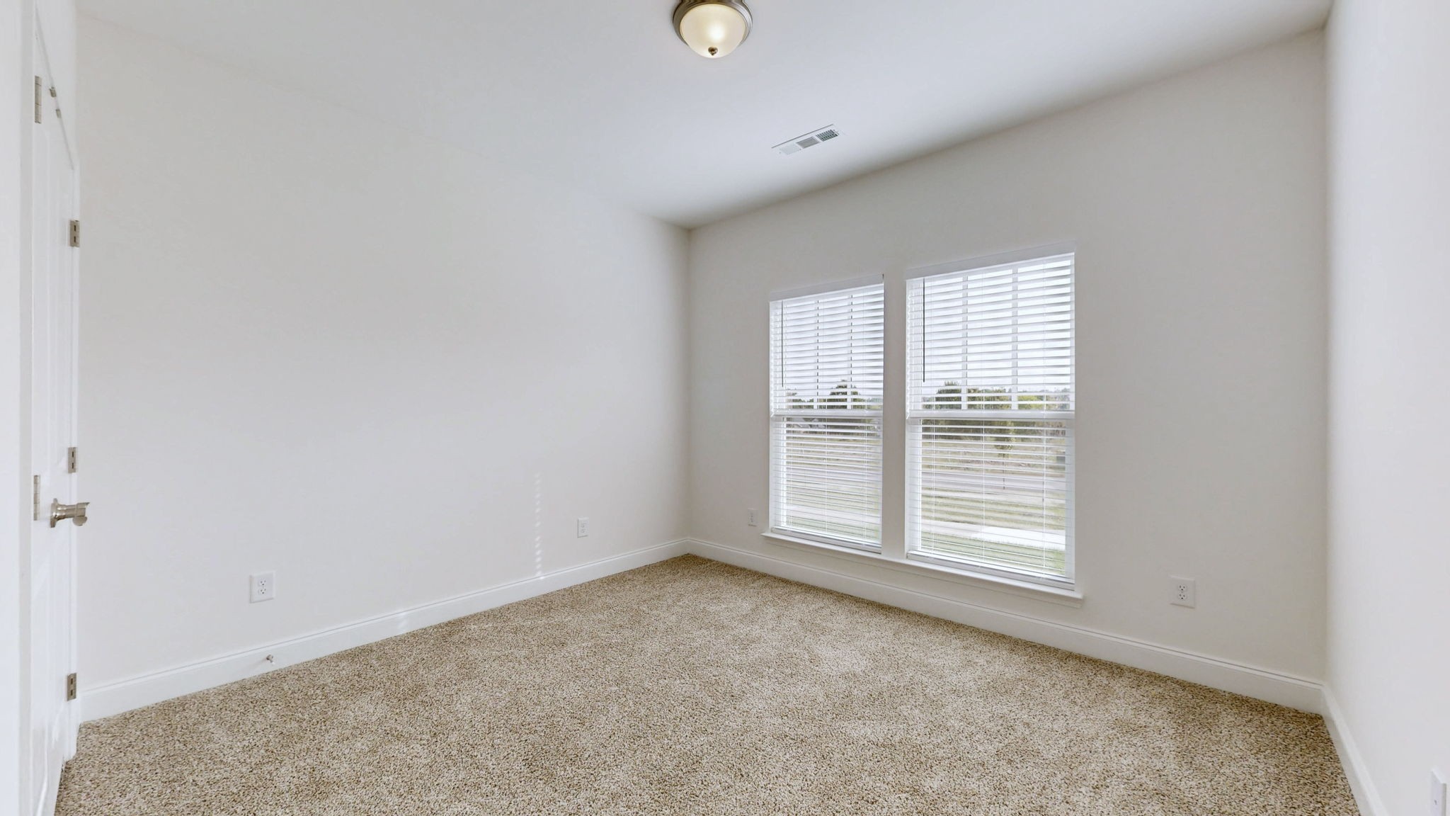 400 Penfold Alley Property Photo 22