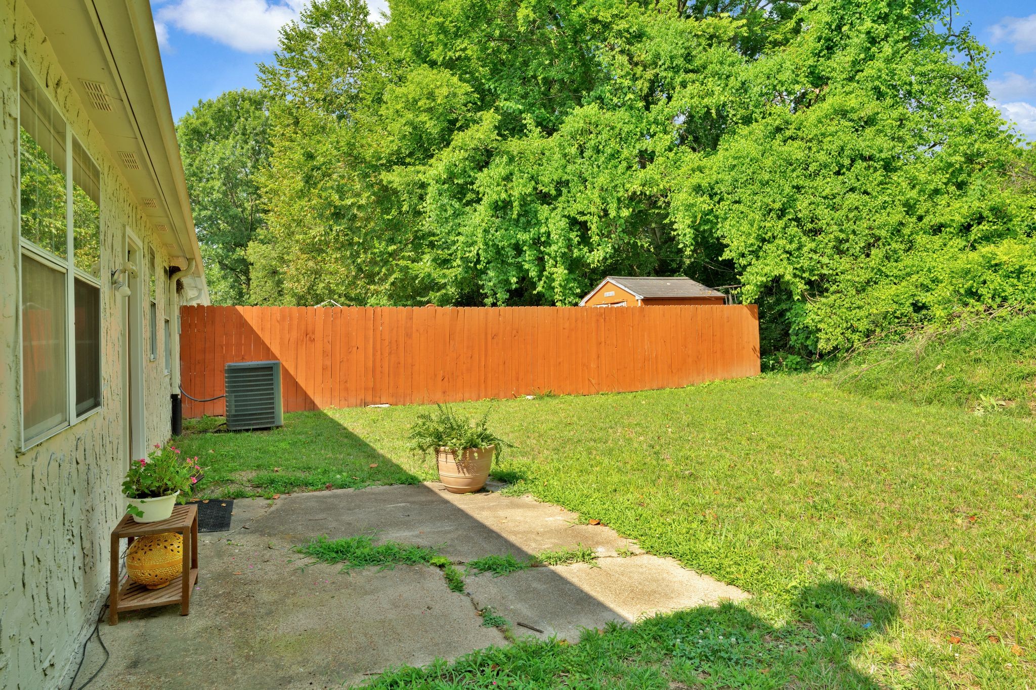 1434 E Cedar Ln Property Photo 26