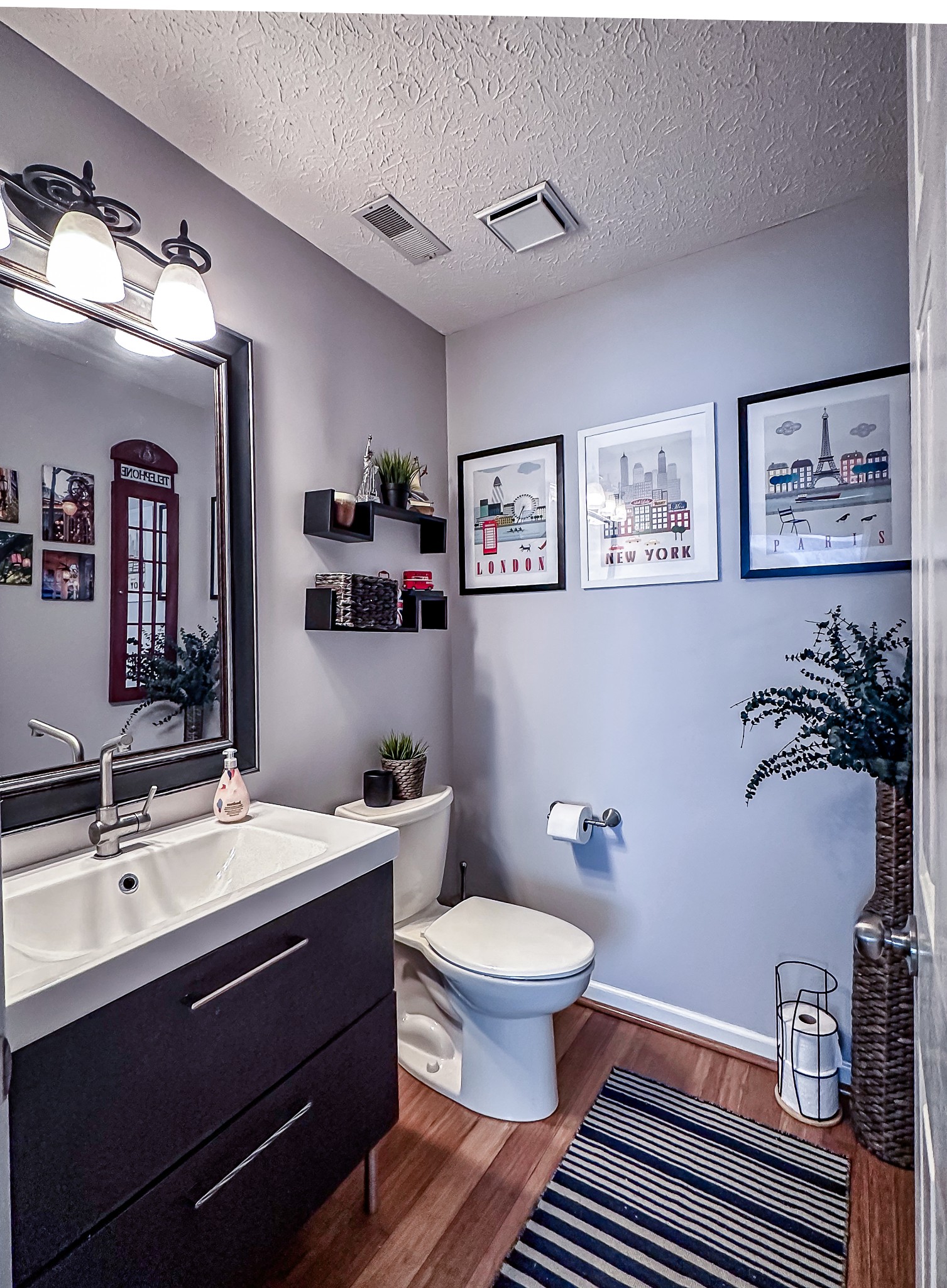 2952 Melbourne Ter Property Photo 18