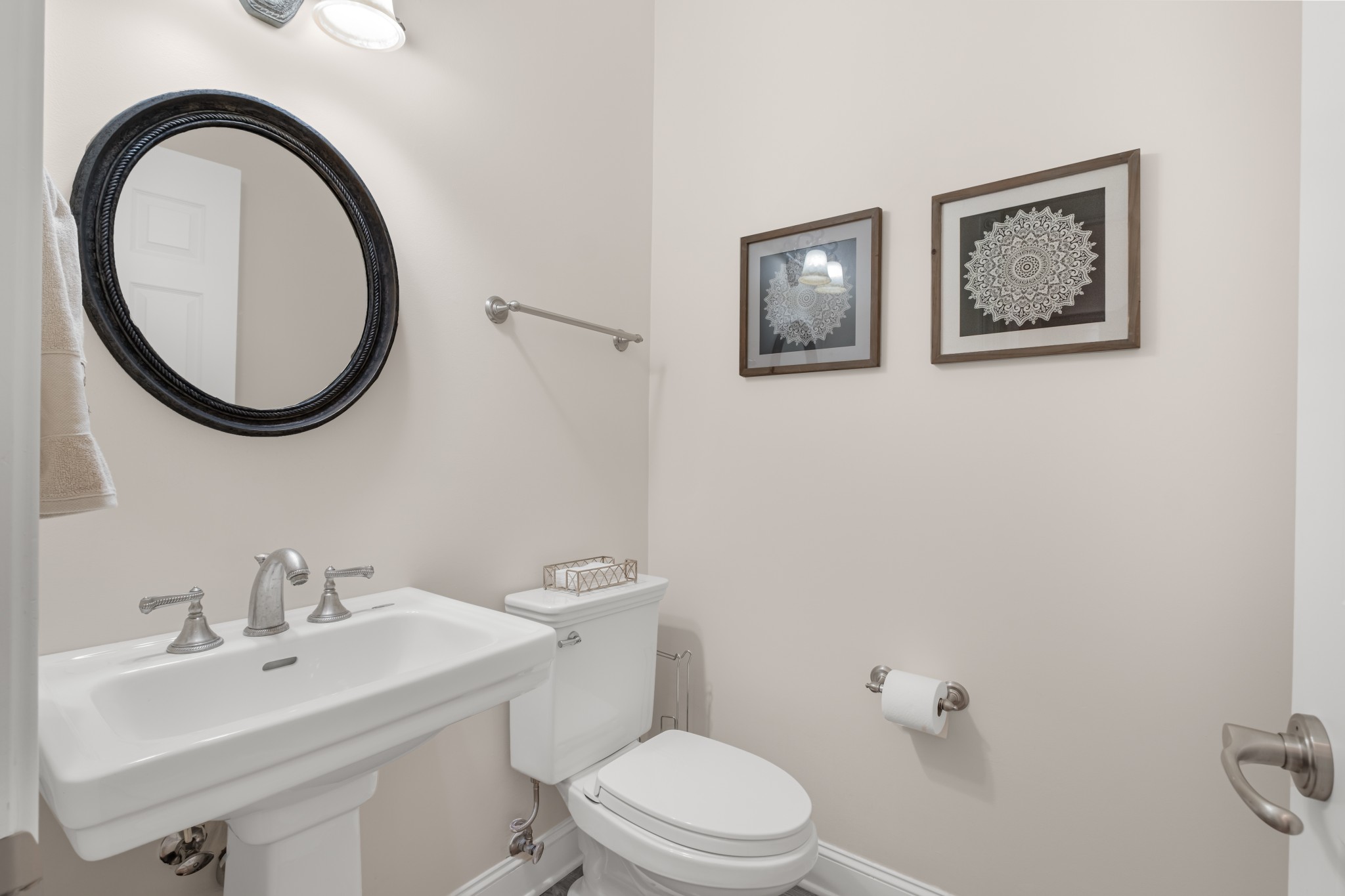 424 Sandcastle Rd Property Photo 14