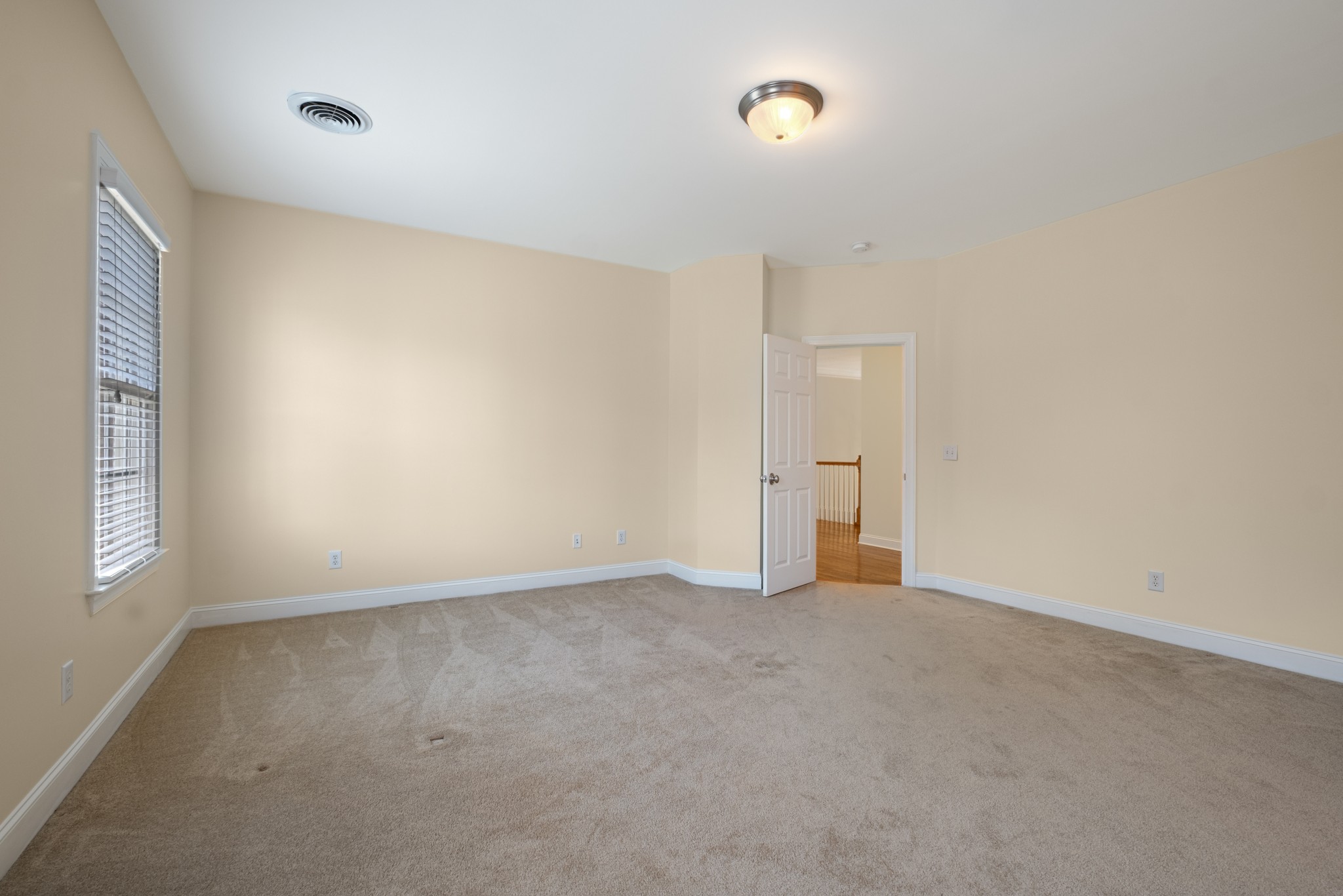 424 Sandcastle Rd Property Photo 43
