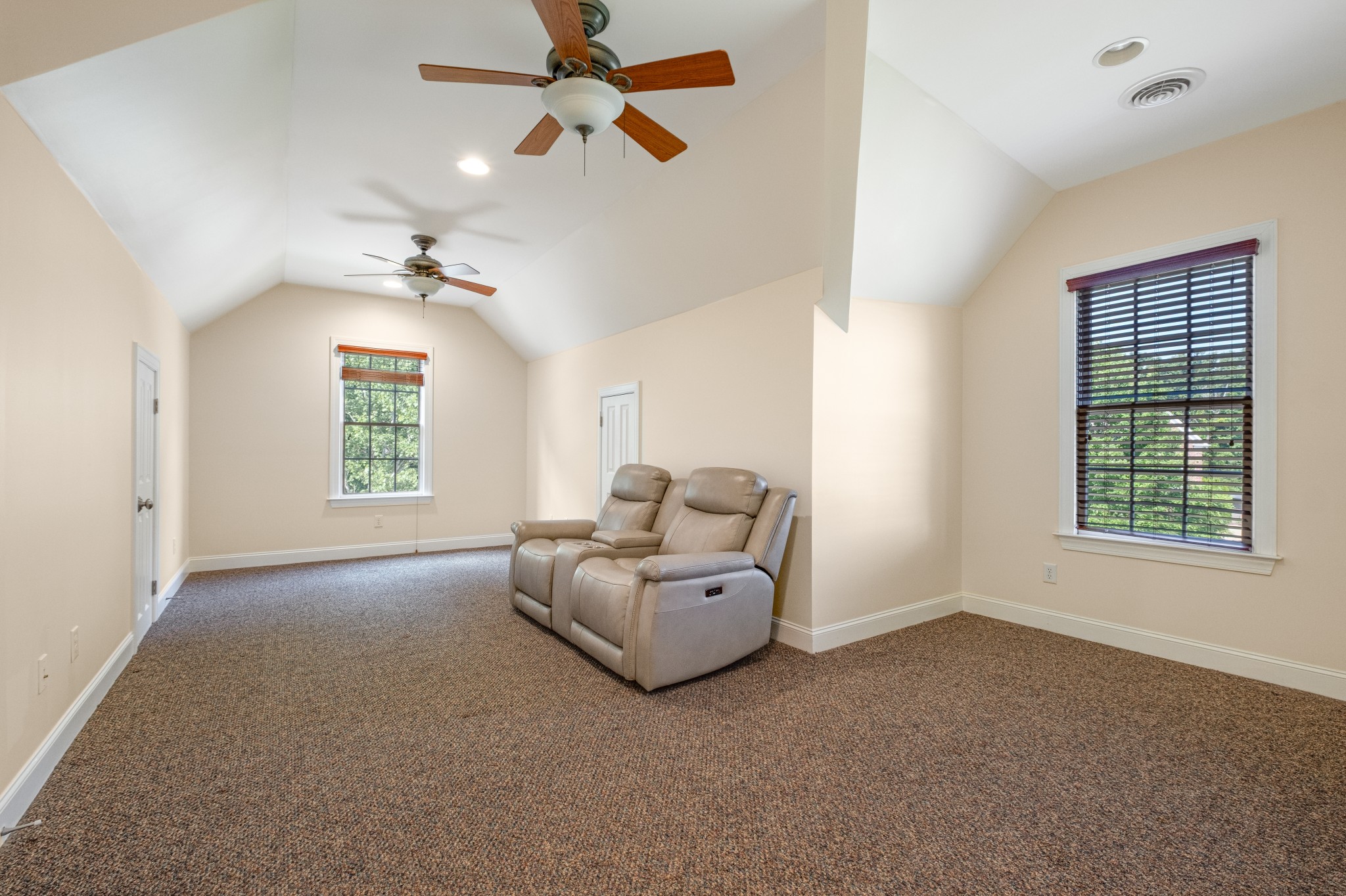424 Sandcastle Rd Property Photo 49