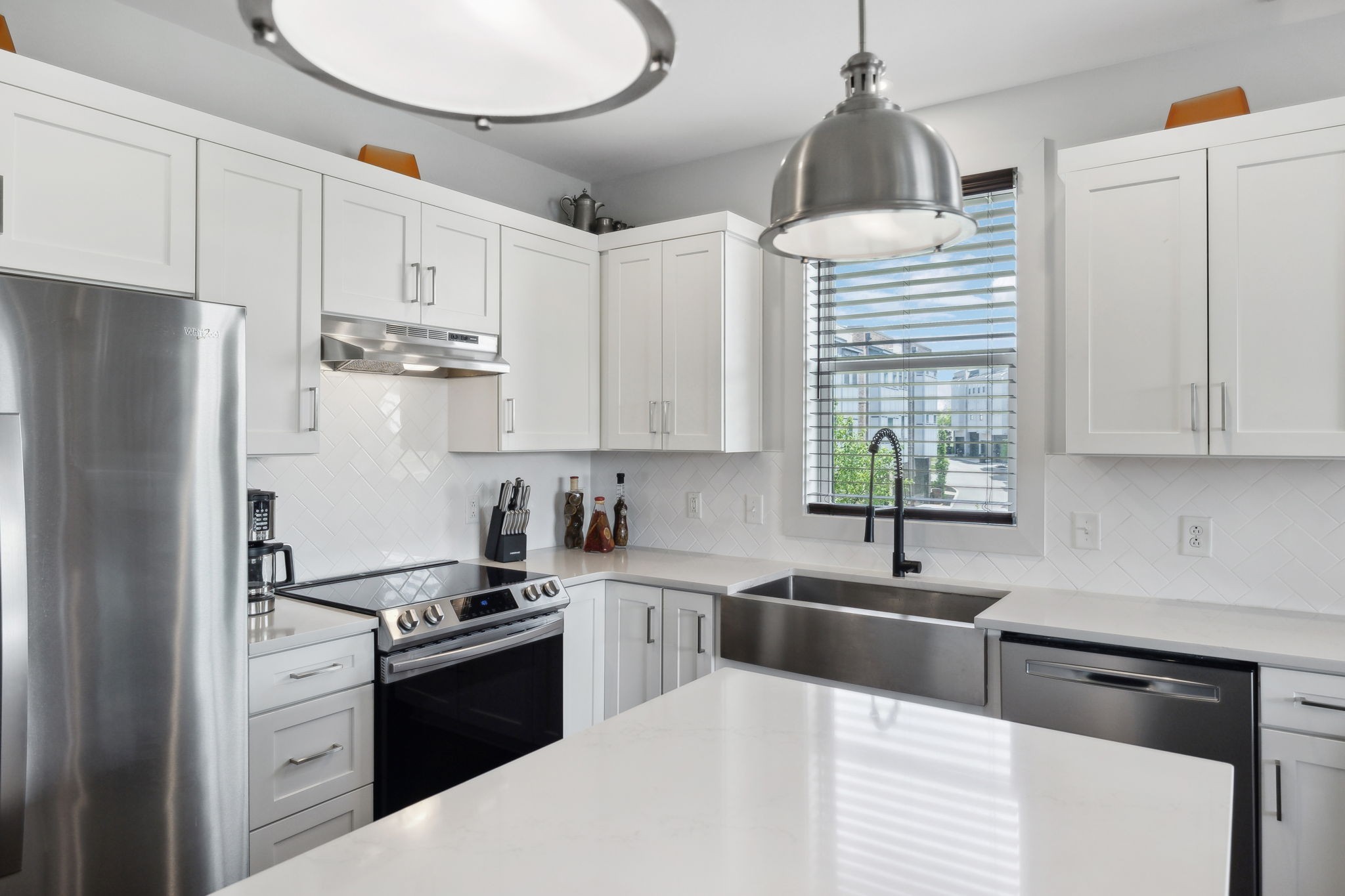 736 Inspiration Blvd Property Photo 3