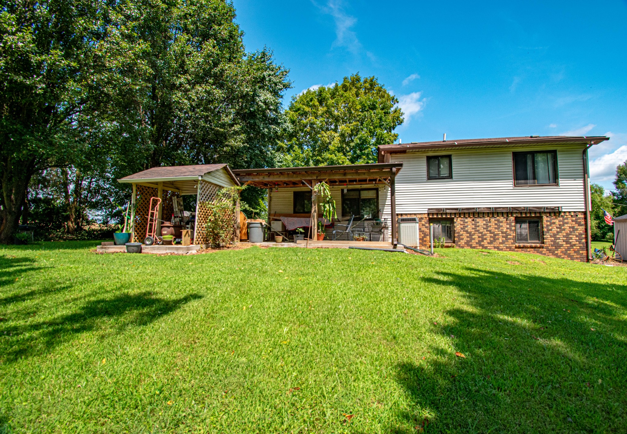 5531 Franklin Rd Property Photo 1