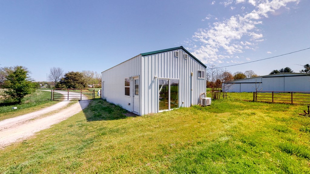 10665 Highway 54 Property Photo 47