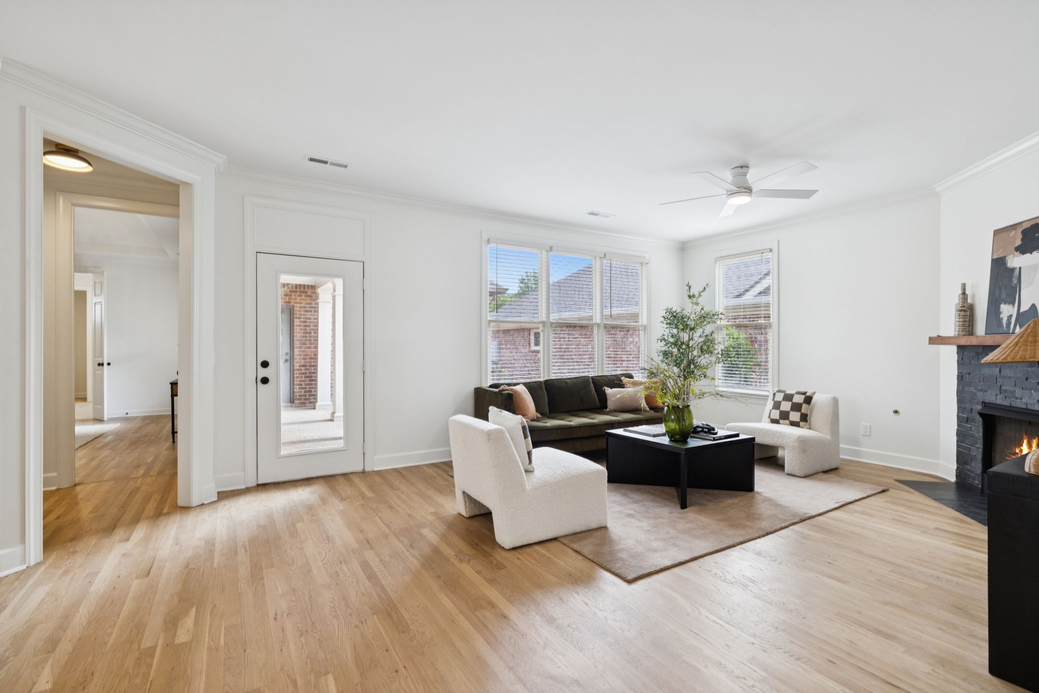 1802 Thorn Brook Ln Property Photo 16