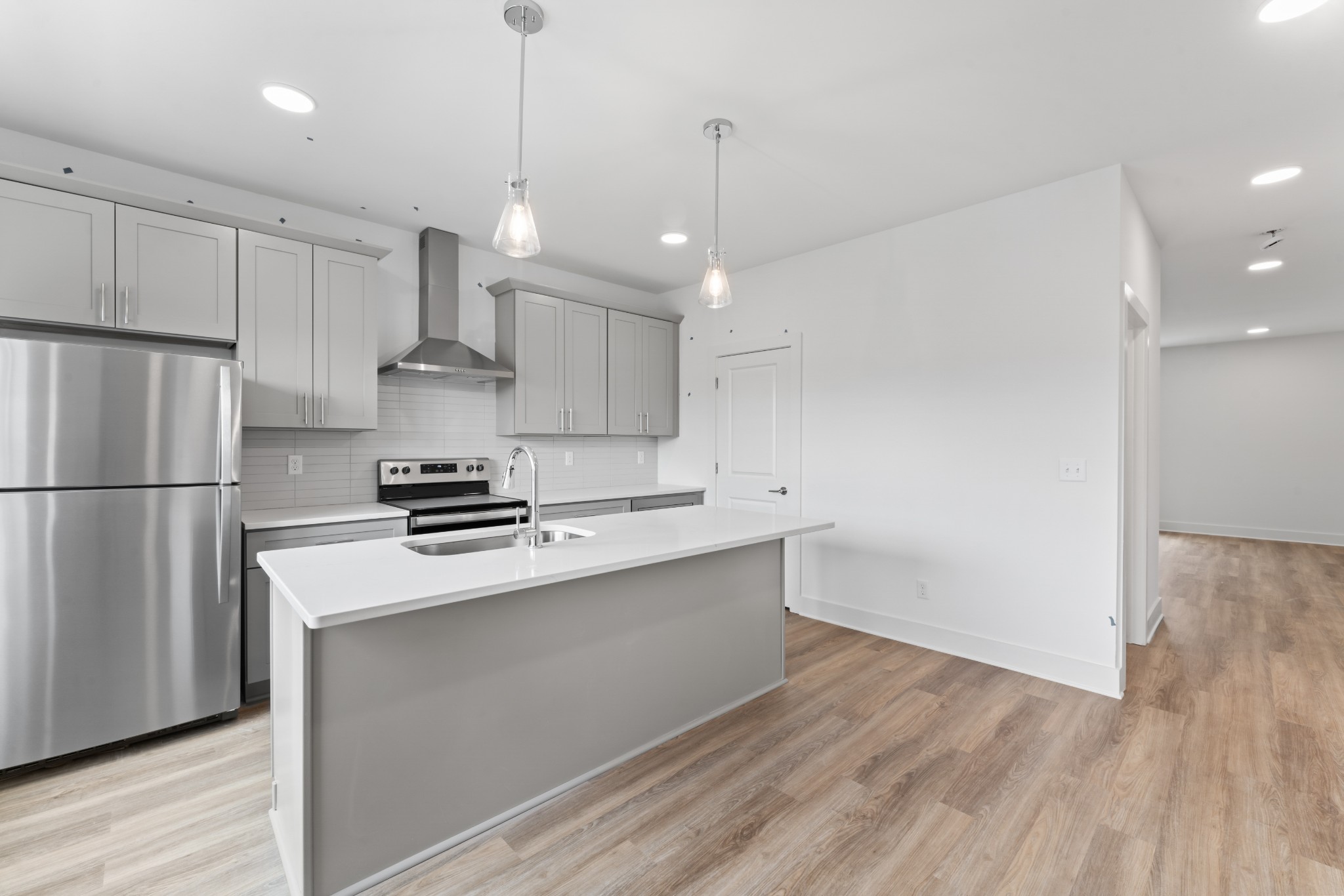 700 N Dupont Ave #228 Property Photo 7