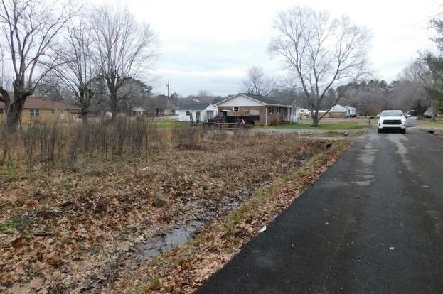116 Sutton Ave Property Photo 1