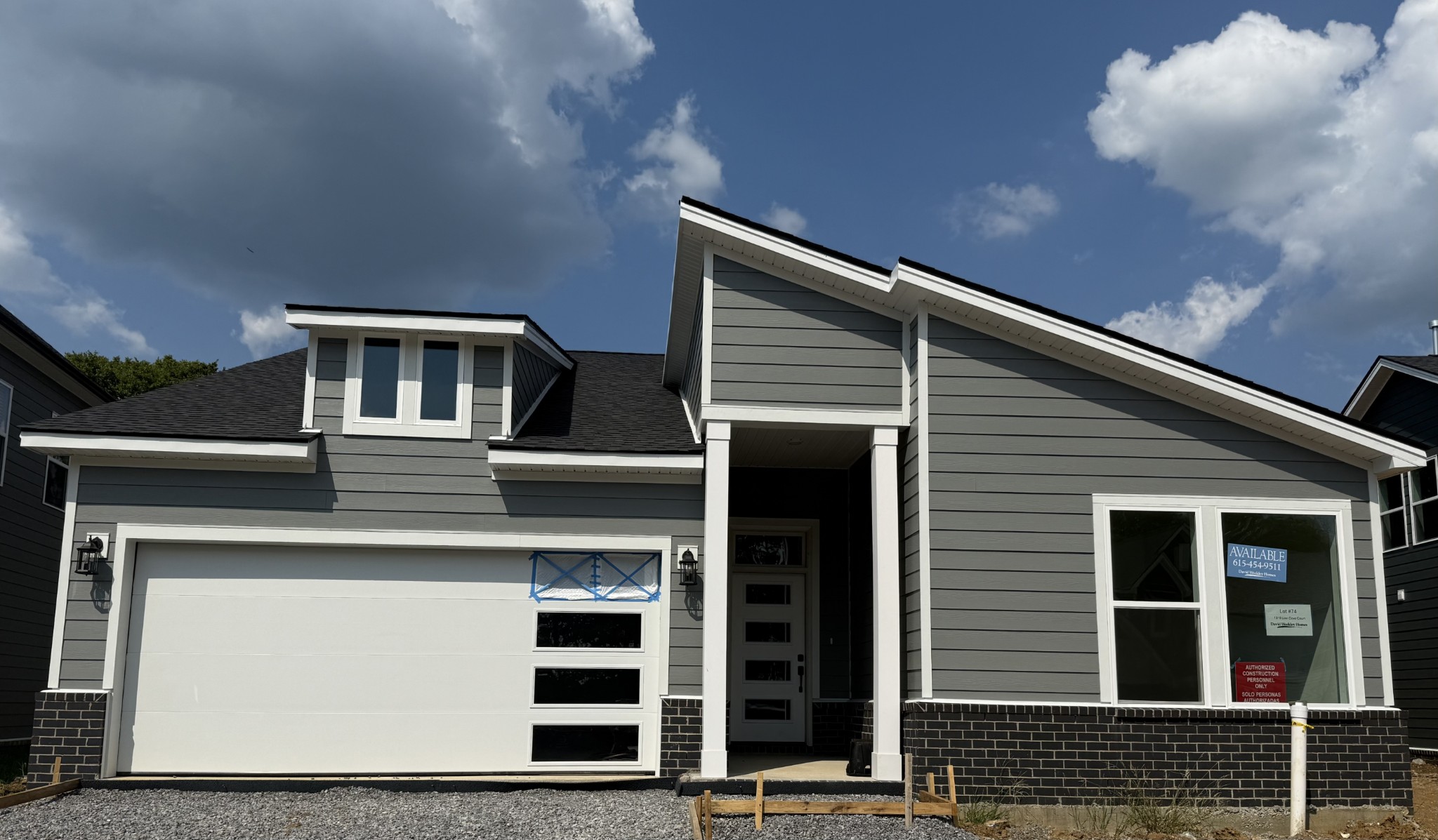 1318 Linn Cove Court Property Photo 1