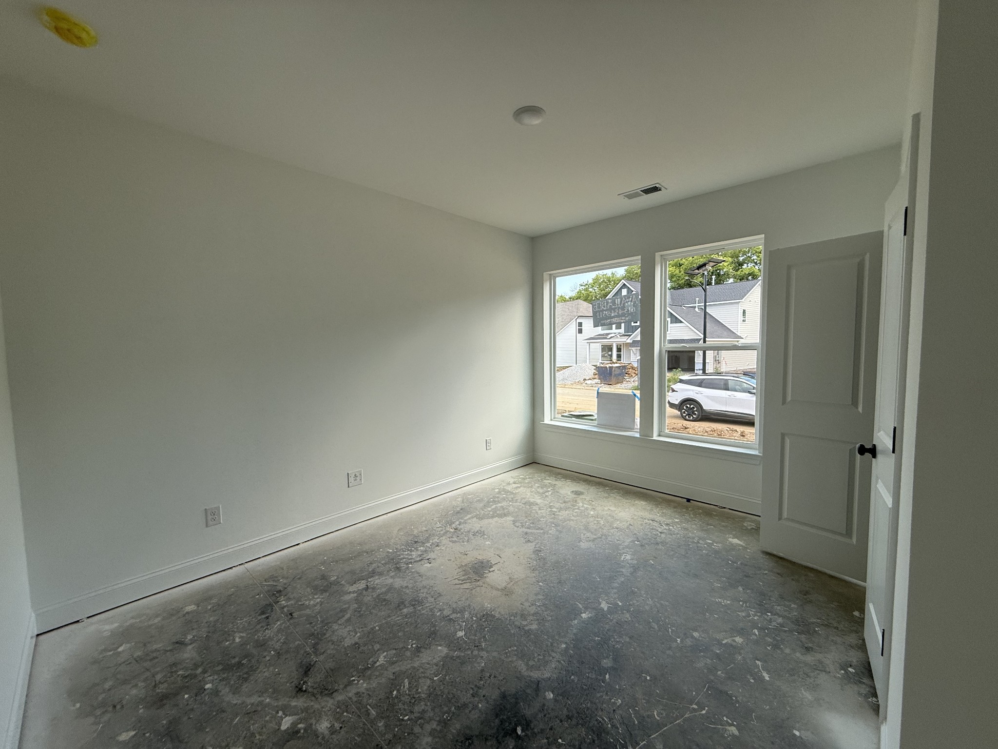 1318 Linn Cove Court Property Photo 11