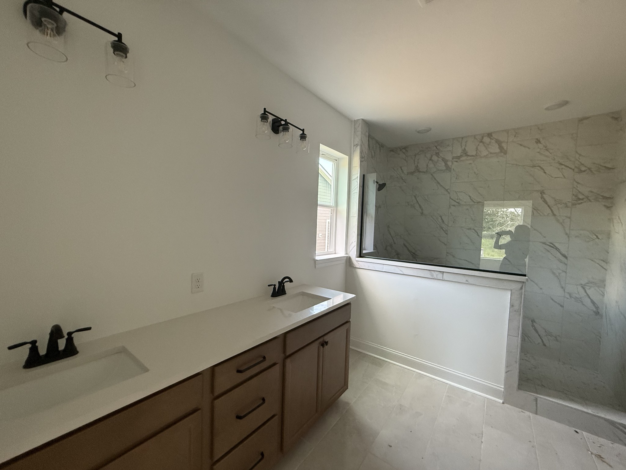 1318 Linn Cove Court Property Photo 24