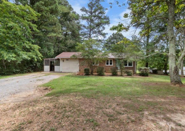 1548 Ridge Rd Property Photo 1