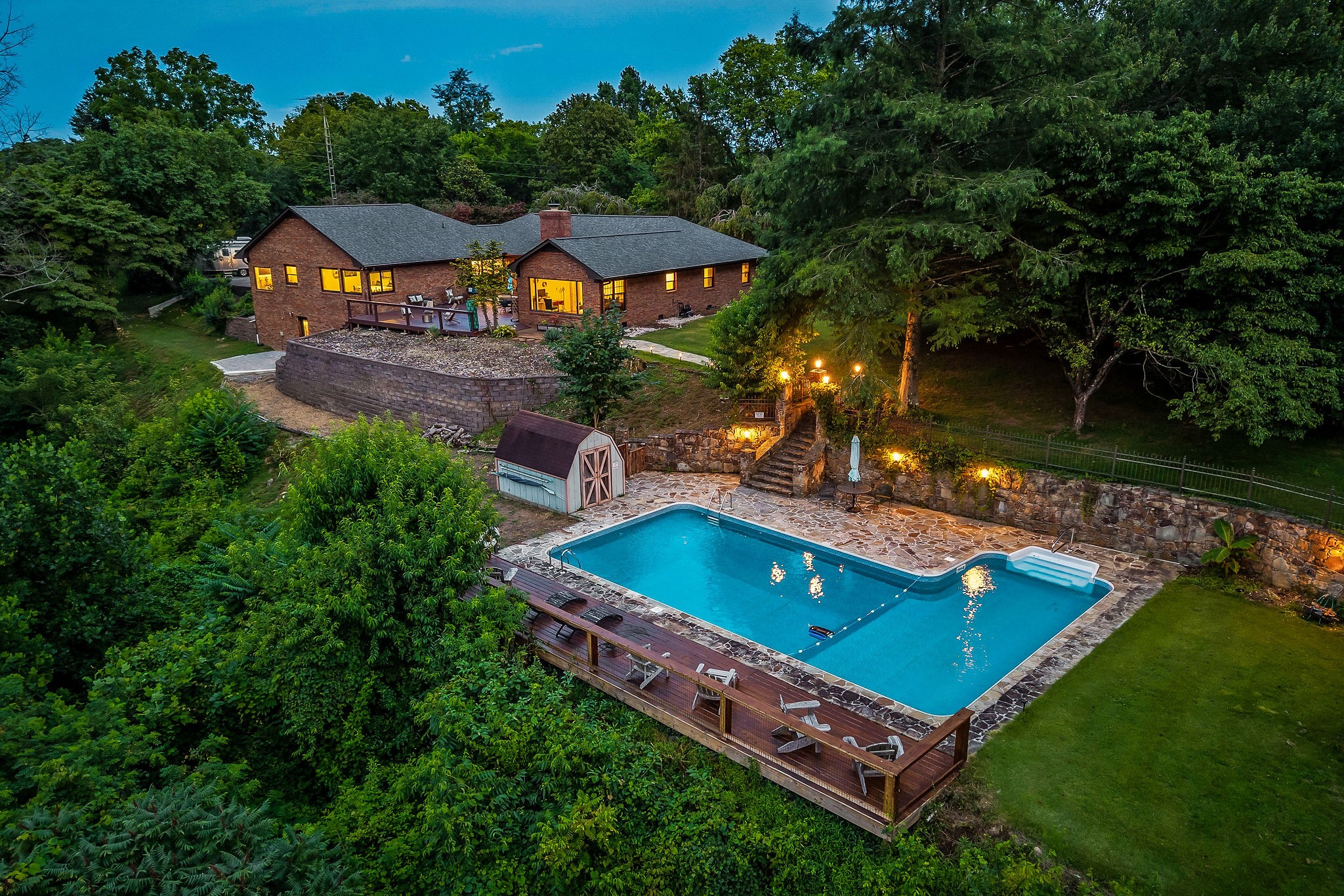 15225 Nashville Hwy Property Photo 1