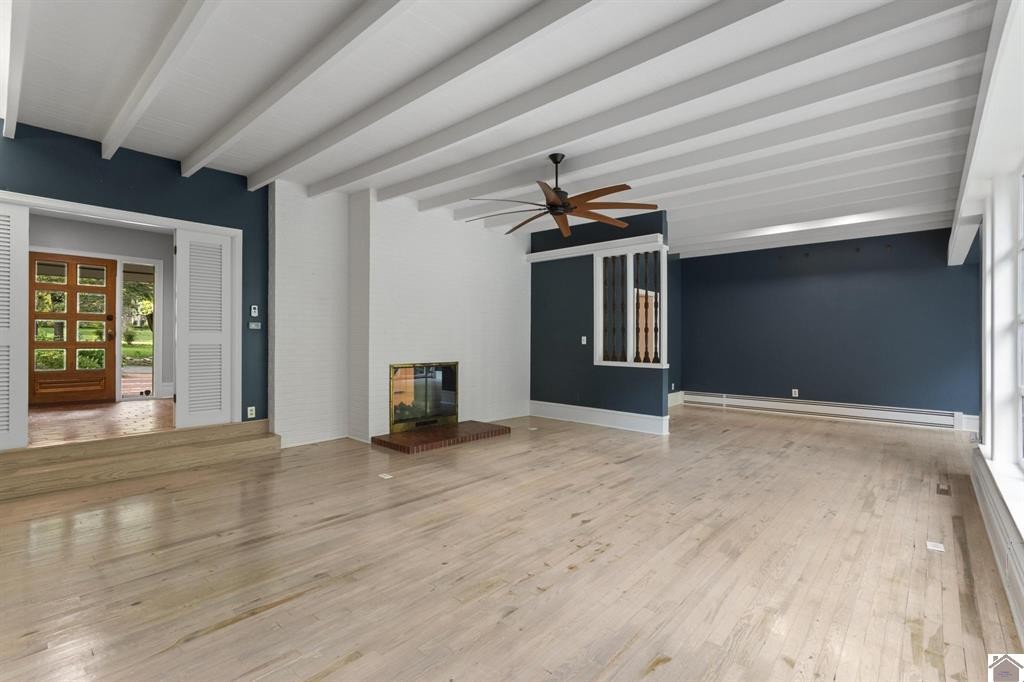 805 Olive St Property Photo 8
