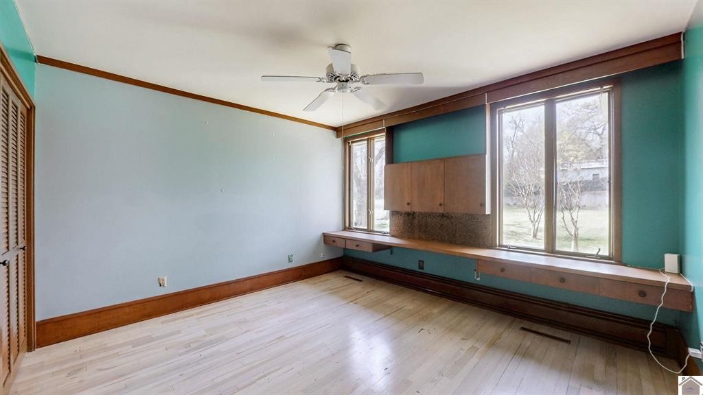 805 Olive St Property Photo 24
