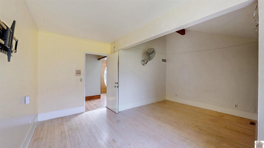 805 Olive St Property Photo 26