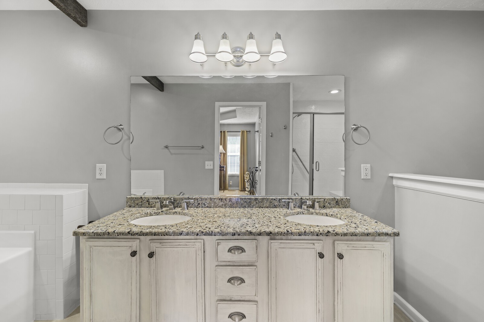 2638 English Hill Dr Property Photo 18