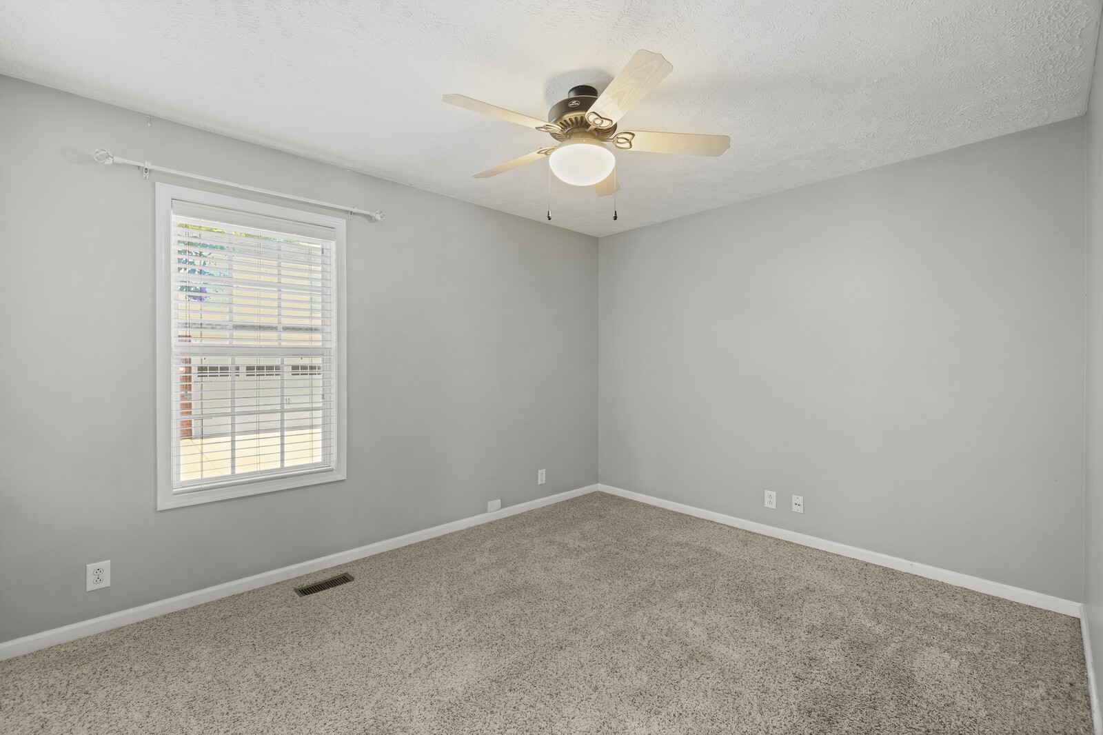 2638 English Hill Dr Property Photo 25