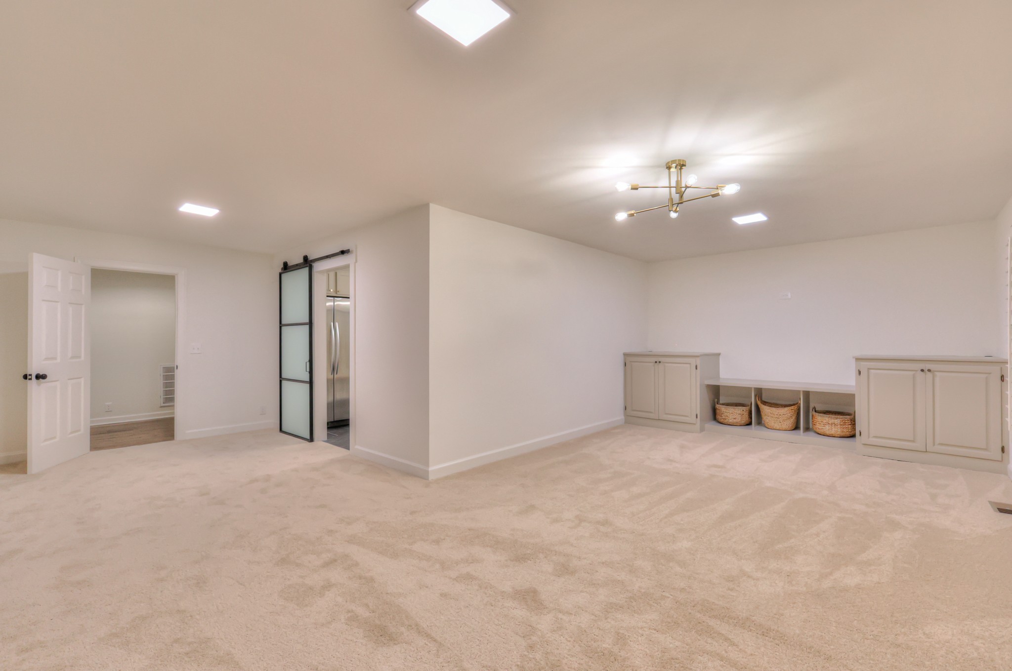 9301 Arrowhead Ct Property Photo 37