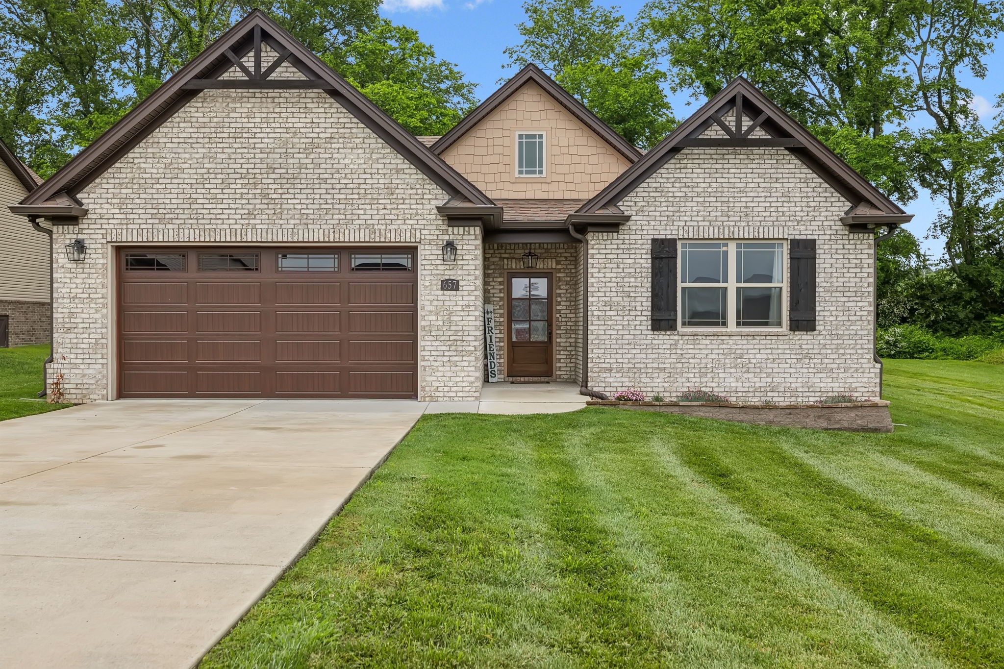 657 Josef Cir Property Photo 1