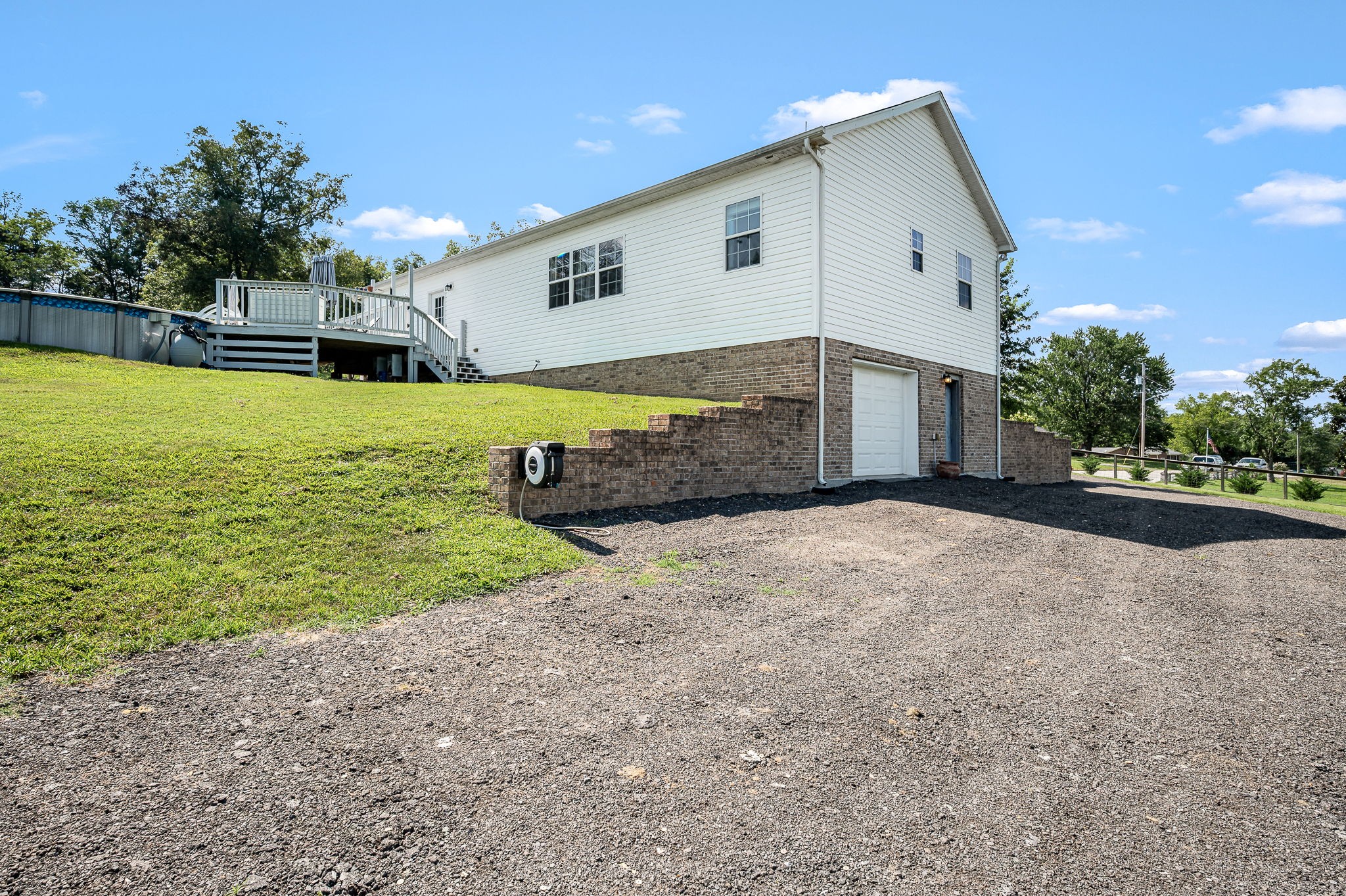 125 Hillwood Acres Property Photo 34