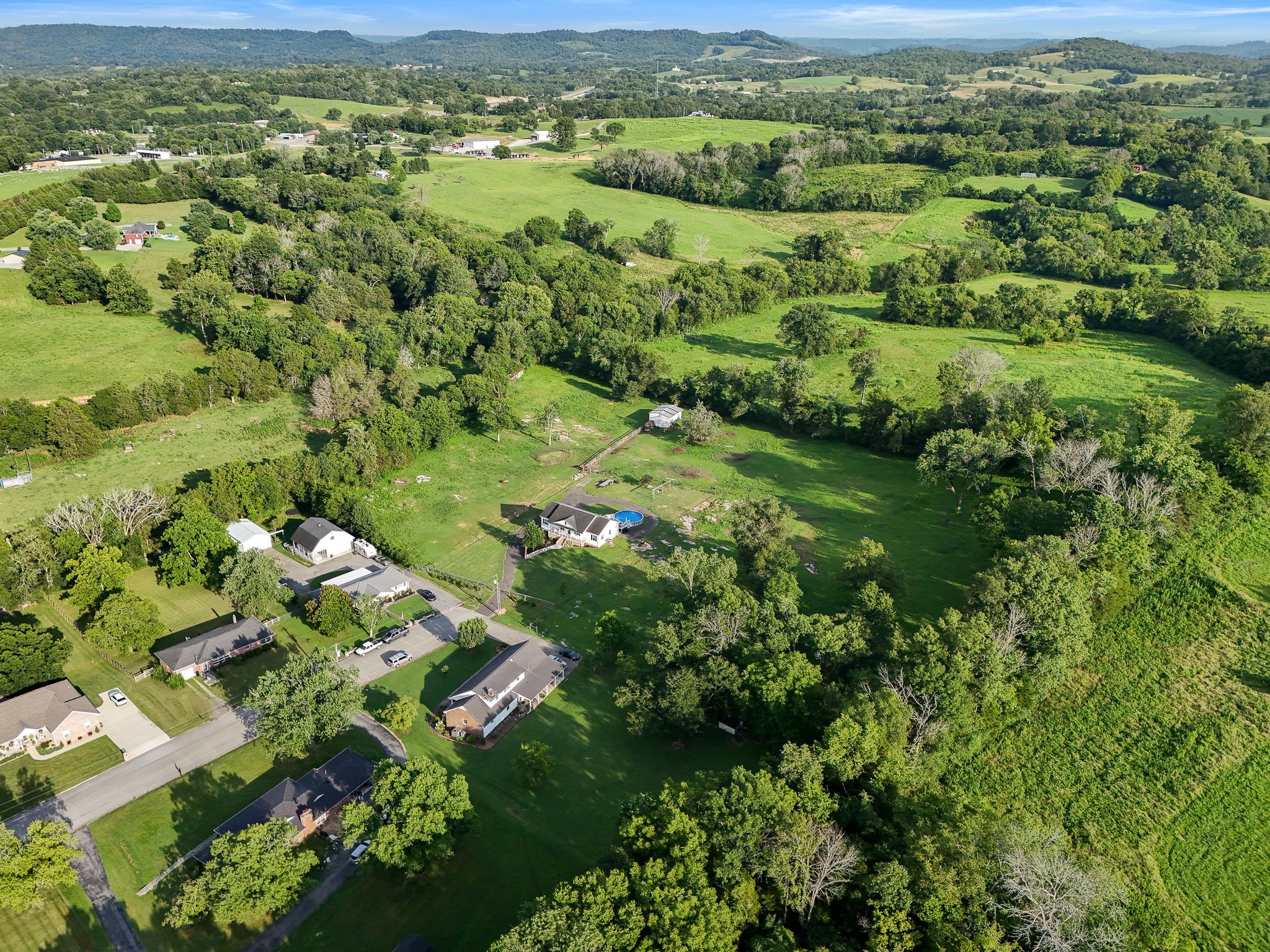 125 Hillwood Acres Property Photo 45