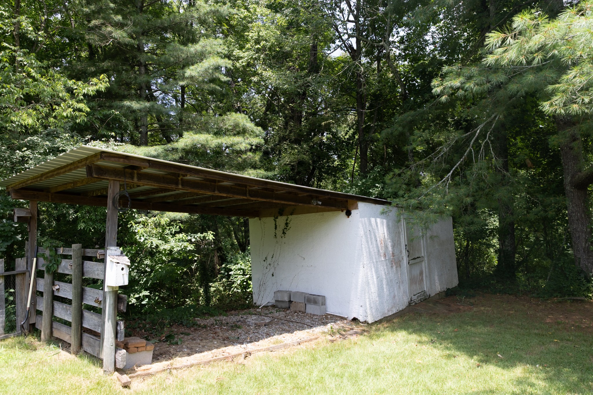 635 Old Florence Rd Property Photo 16