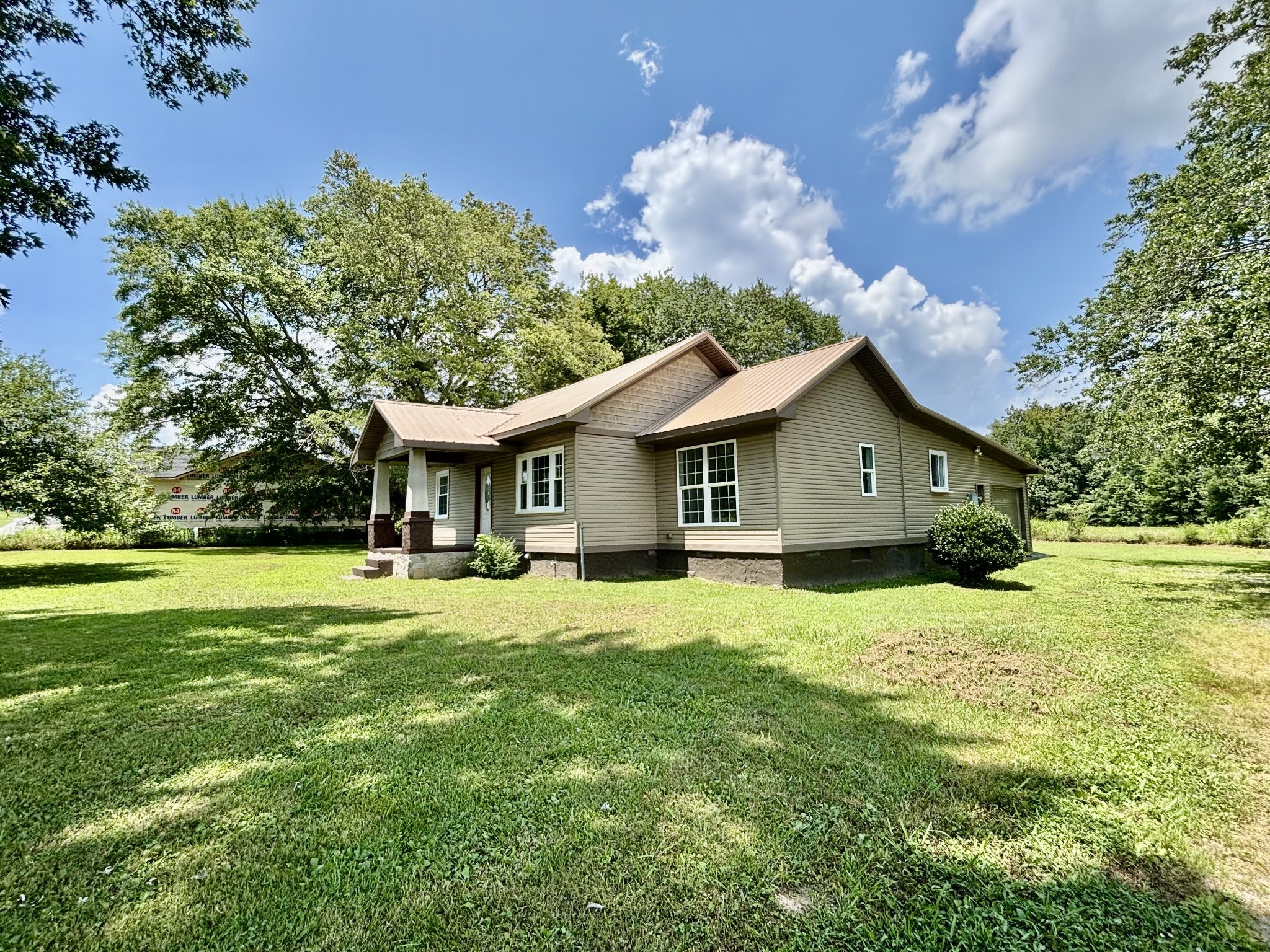 1188 Old Shelbyville Hwy Property Photo 4
