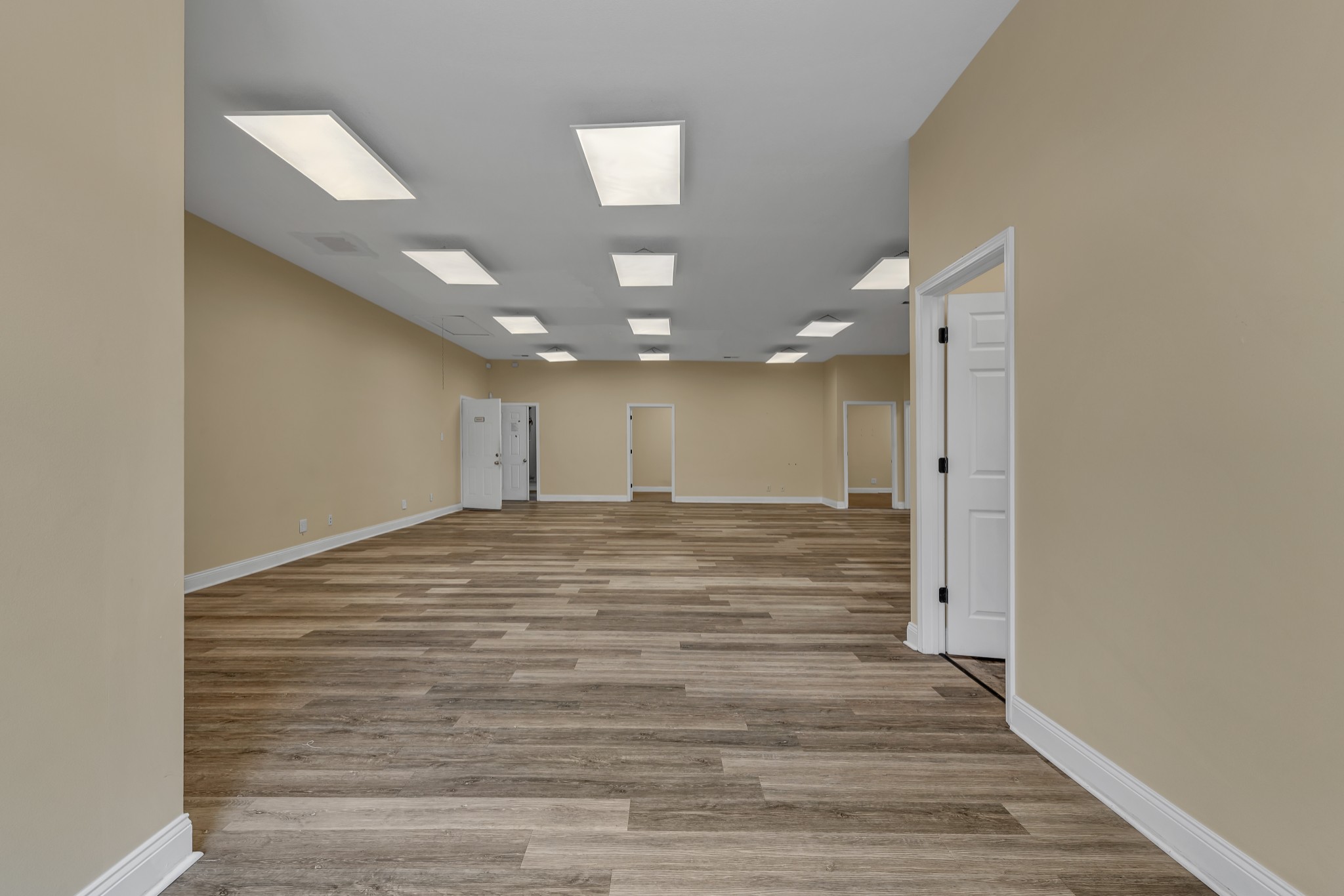 1070 International Blvd Property Photo 10