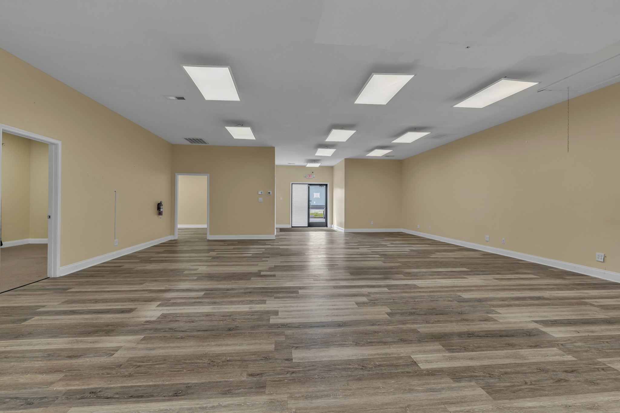 1070 International Blvd Property Photo 15