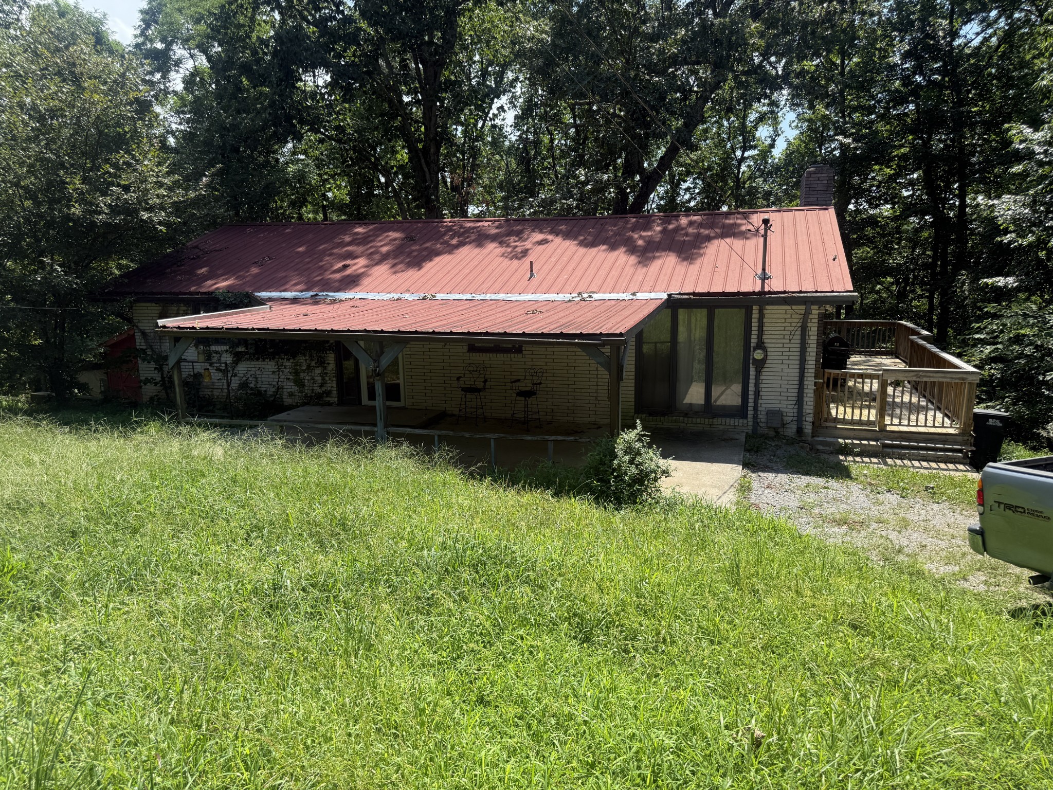 4161 Blue Berry Hill Road Property Photo 1