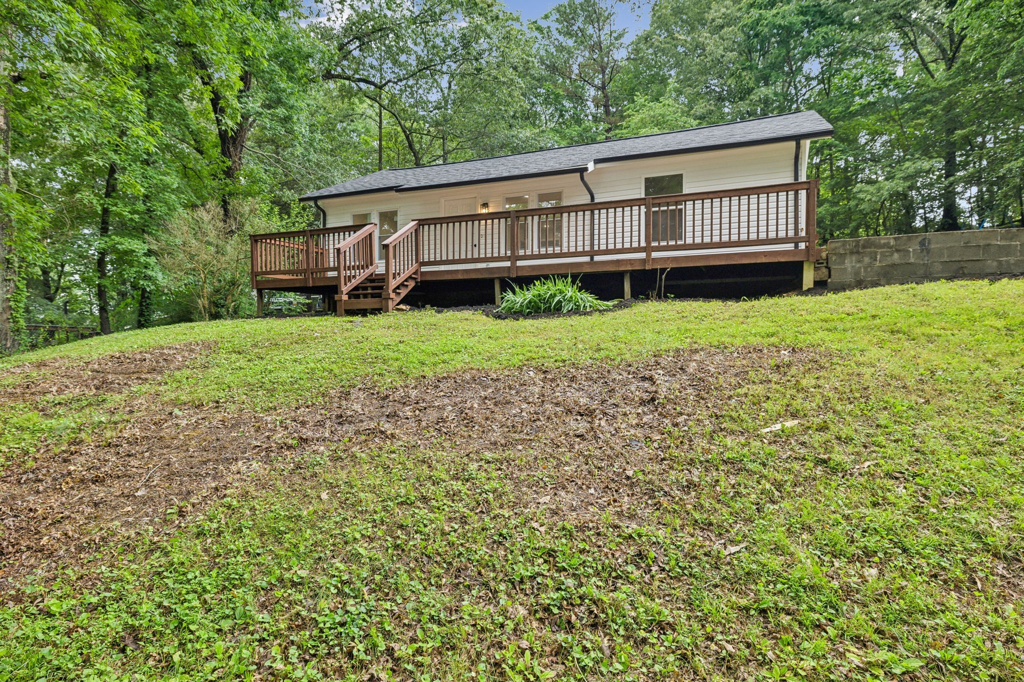 137 Stratton Blvd Property Photo 13