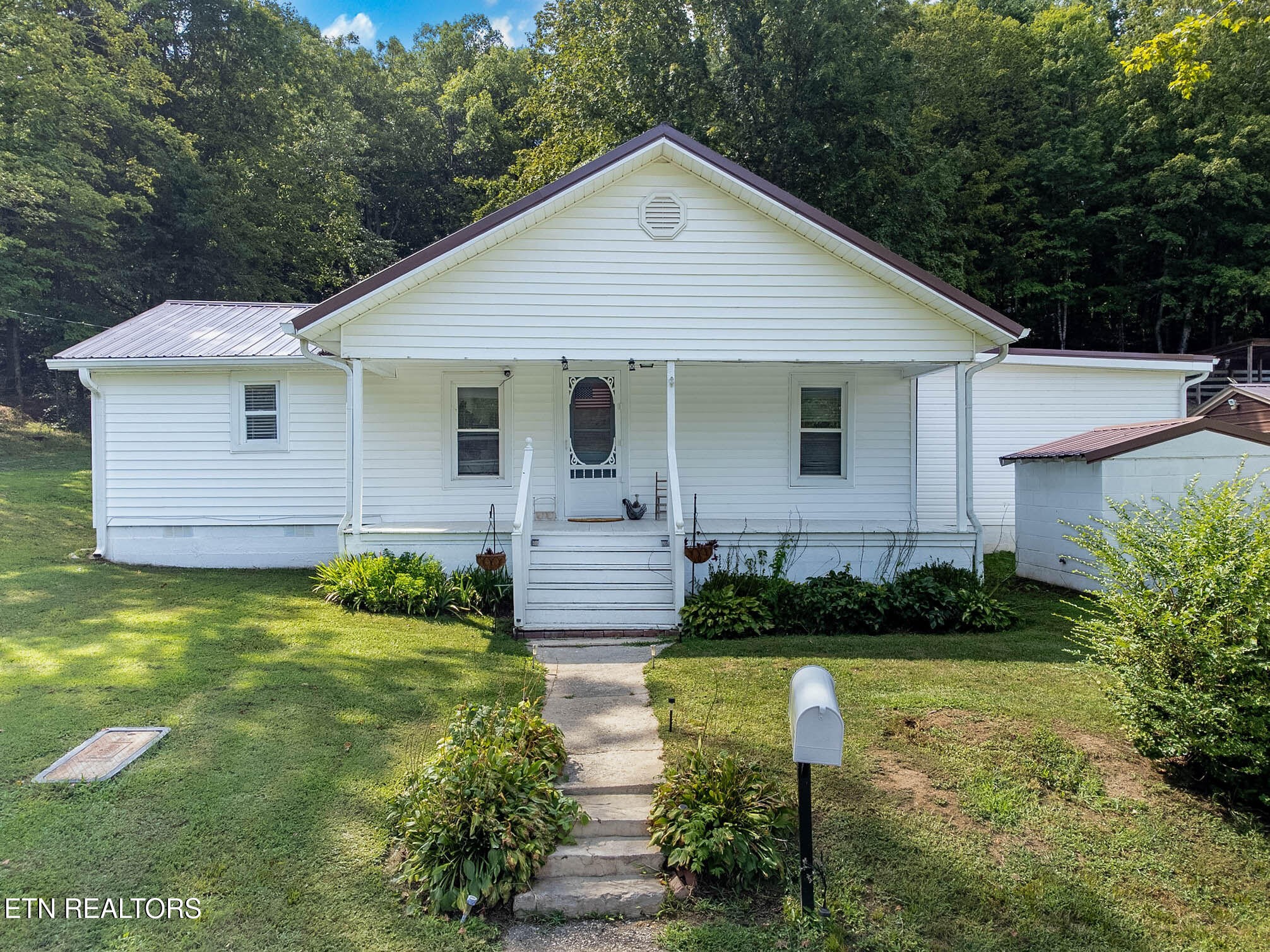 165 Tucker Lane Property Photo 1