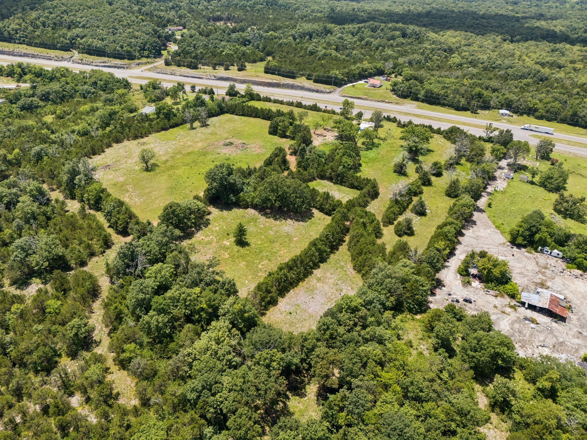 7665 Shelbyville Pike Property Photo 33
