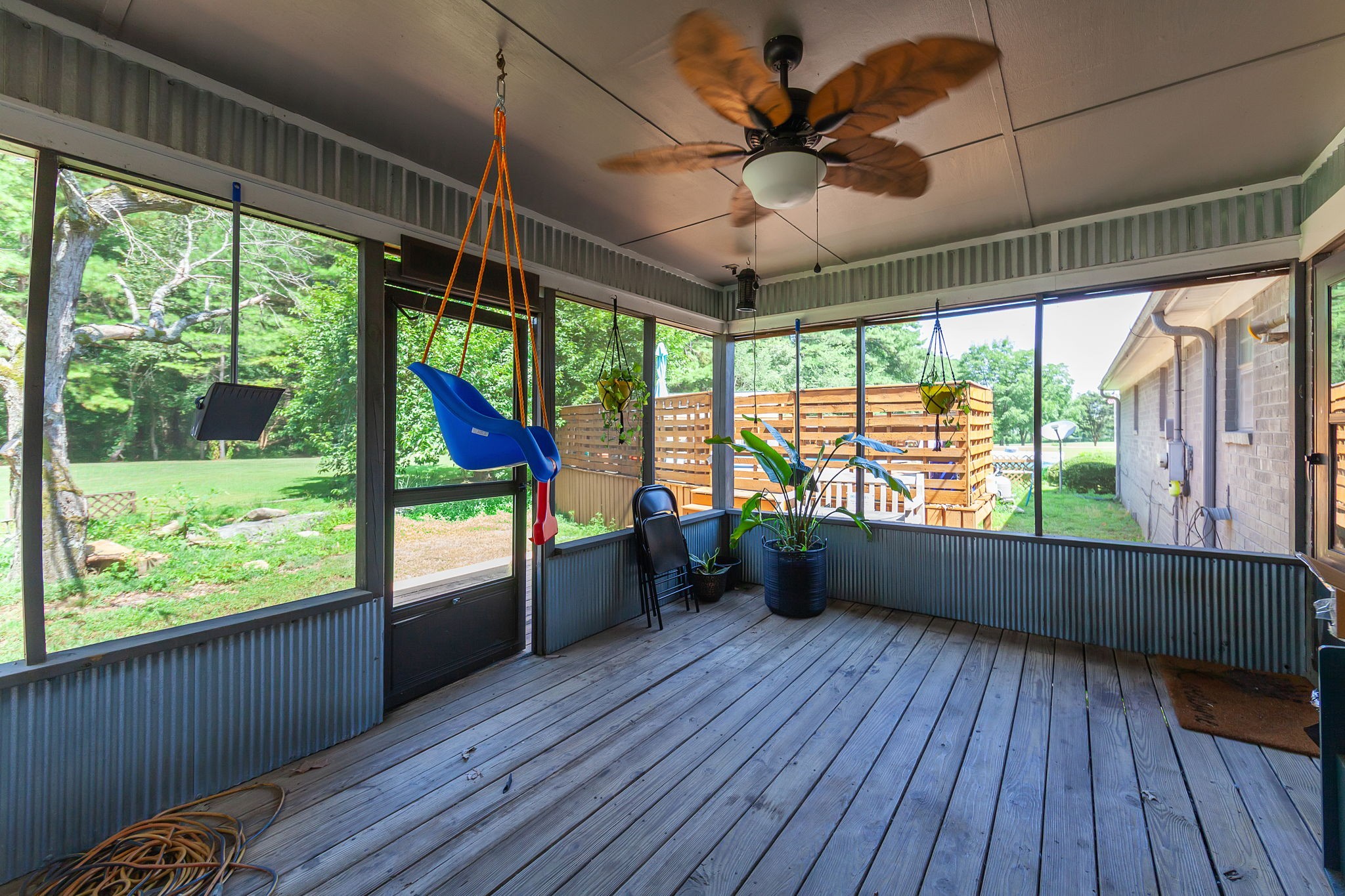 688 Spring Creek Law Rd Property Photo 2